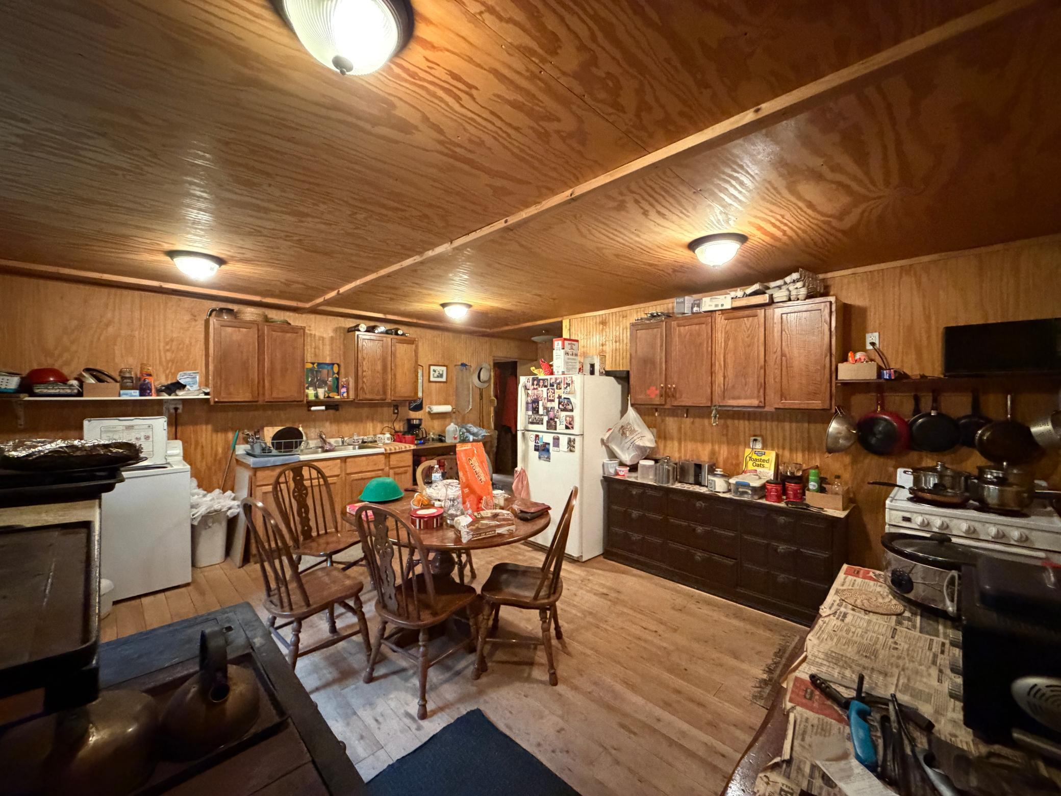 50738 Sand Creek Road Property Photo 12