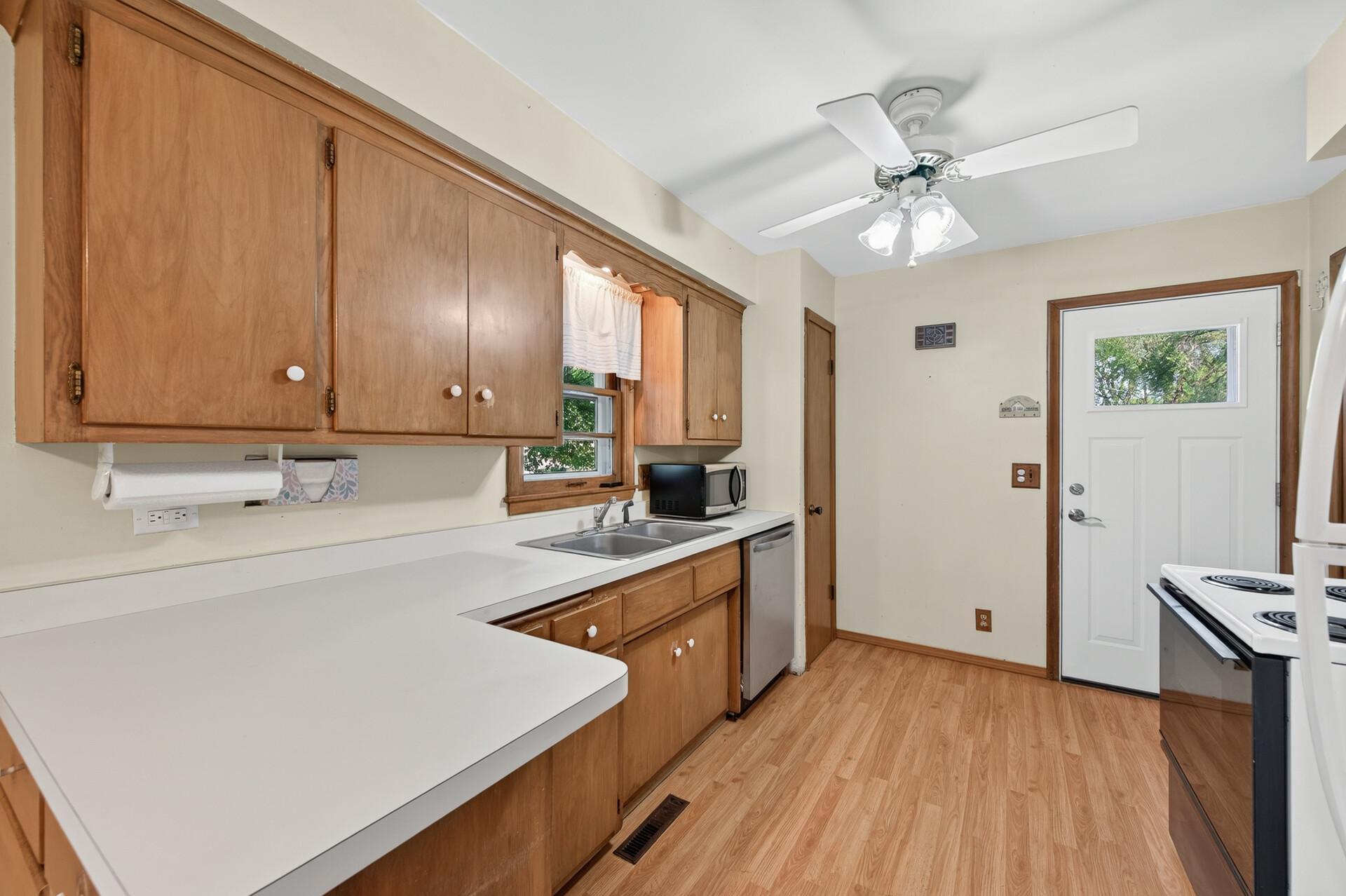 3860 2 1/2 Street Ne Property Photo 11