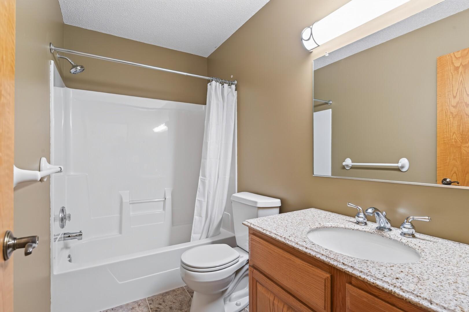 9848 Oak Shore Drive Property Photo 25