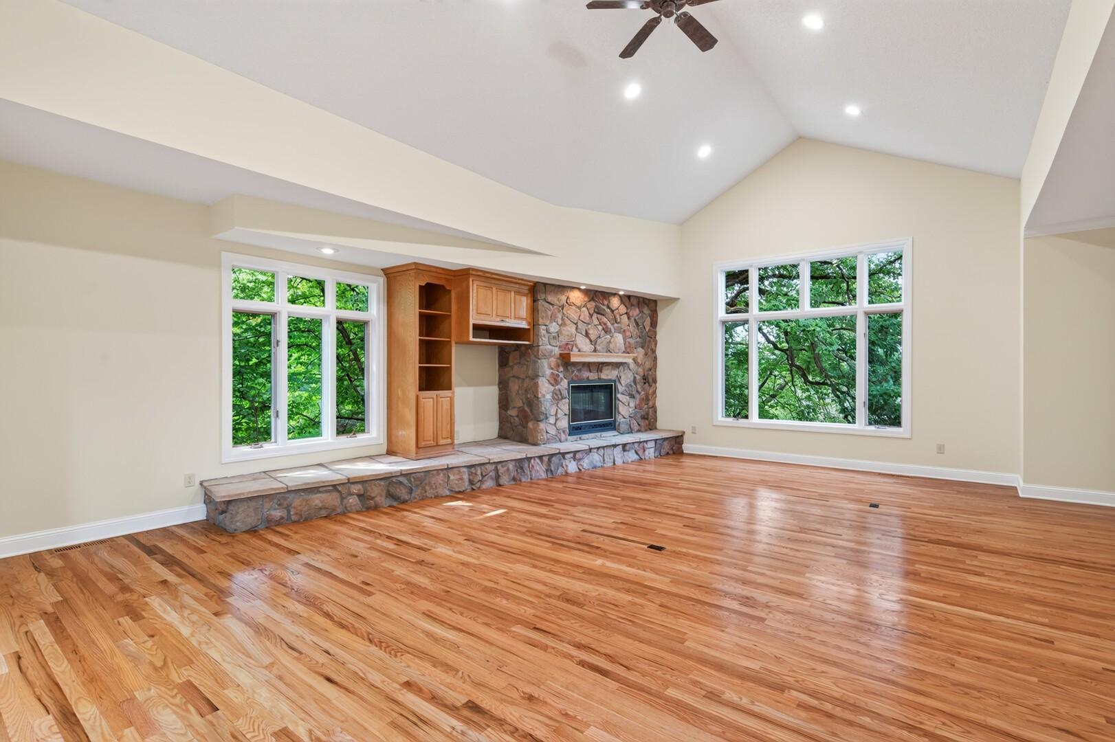 9848 Oak Shore Drive Property Photo 37