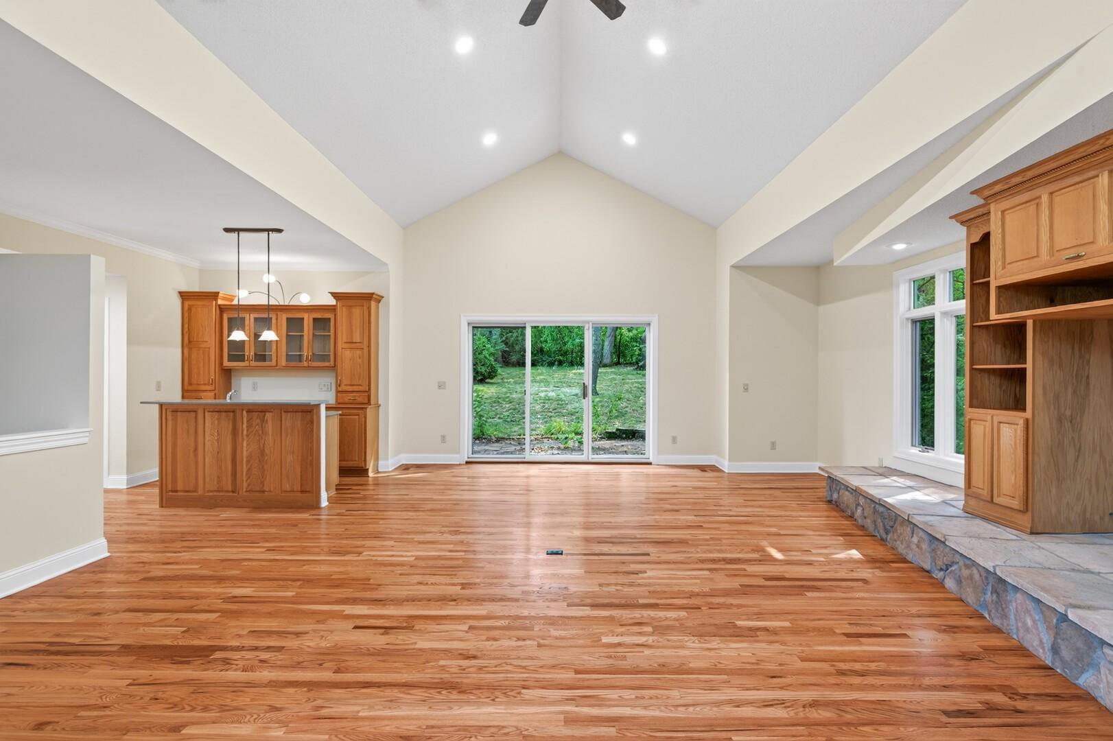 9848 Oak Shore Drive Property Photo 38