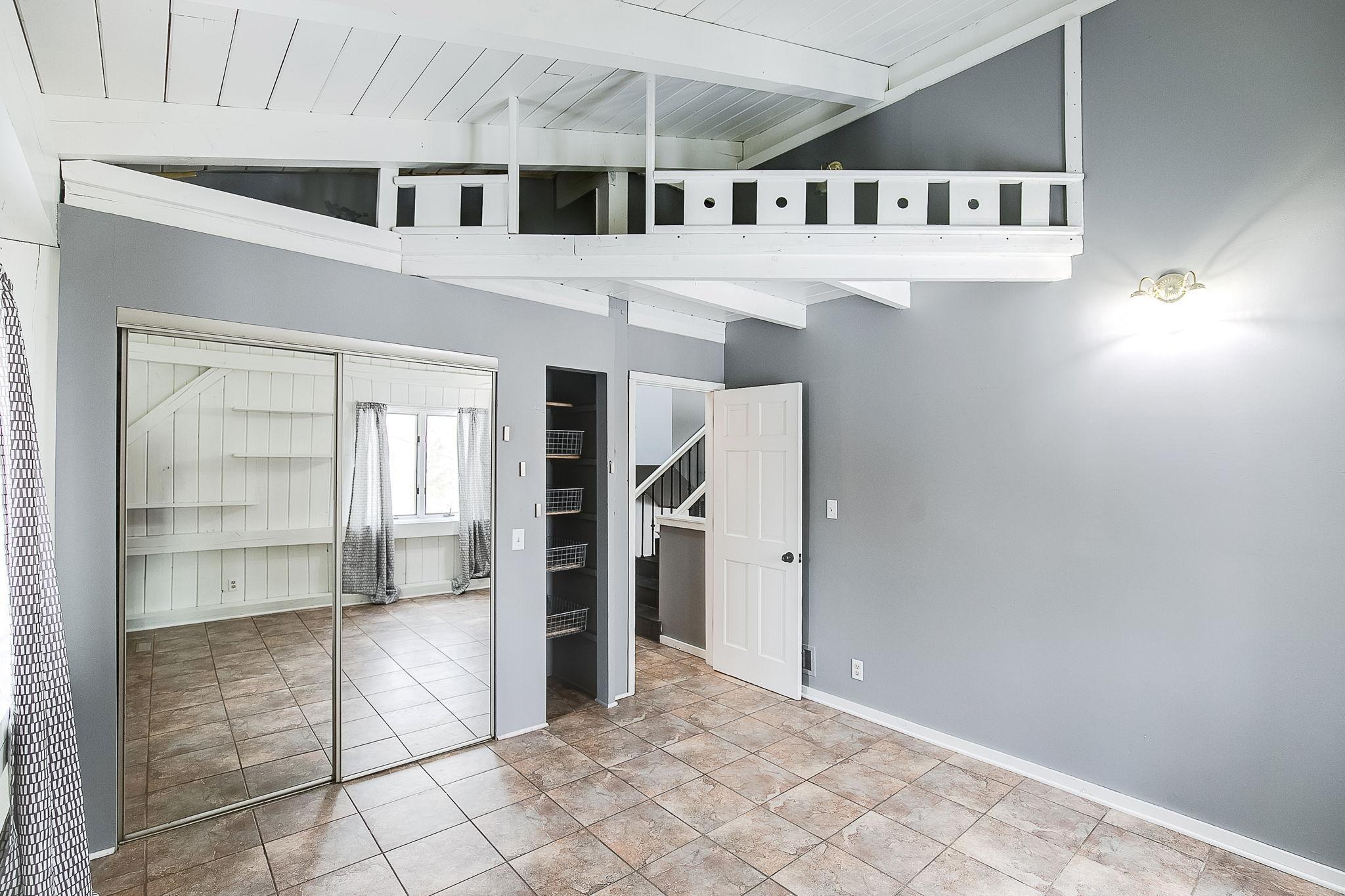 2730 Orchard Lane Property Photo 17