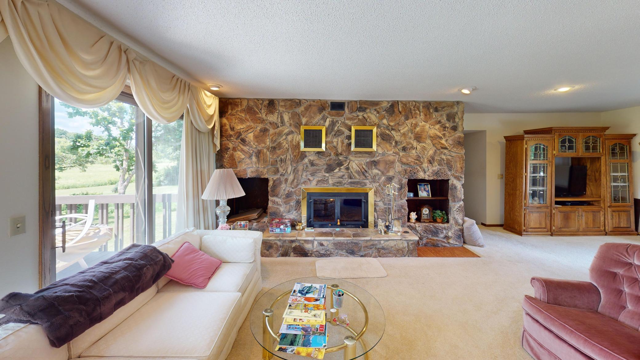 12103 755th Avenue Property Photo 2