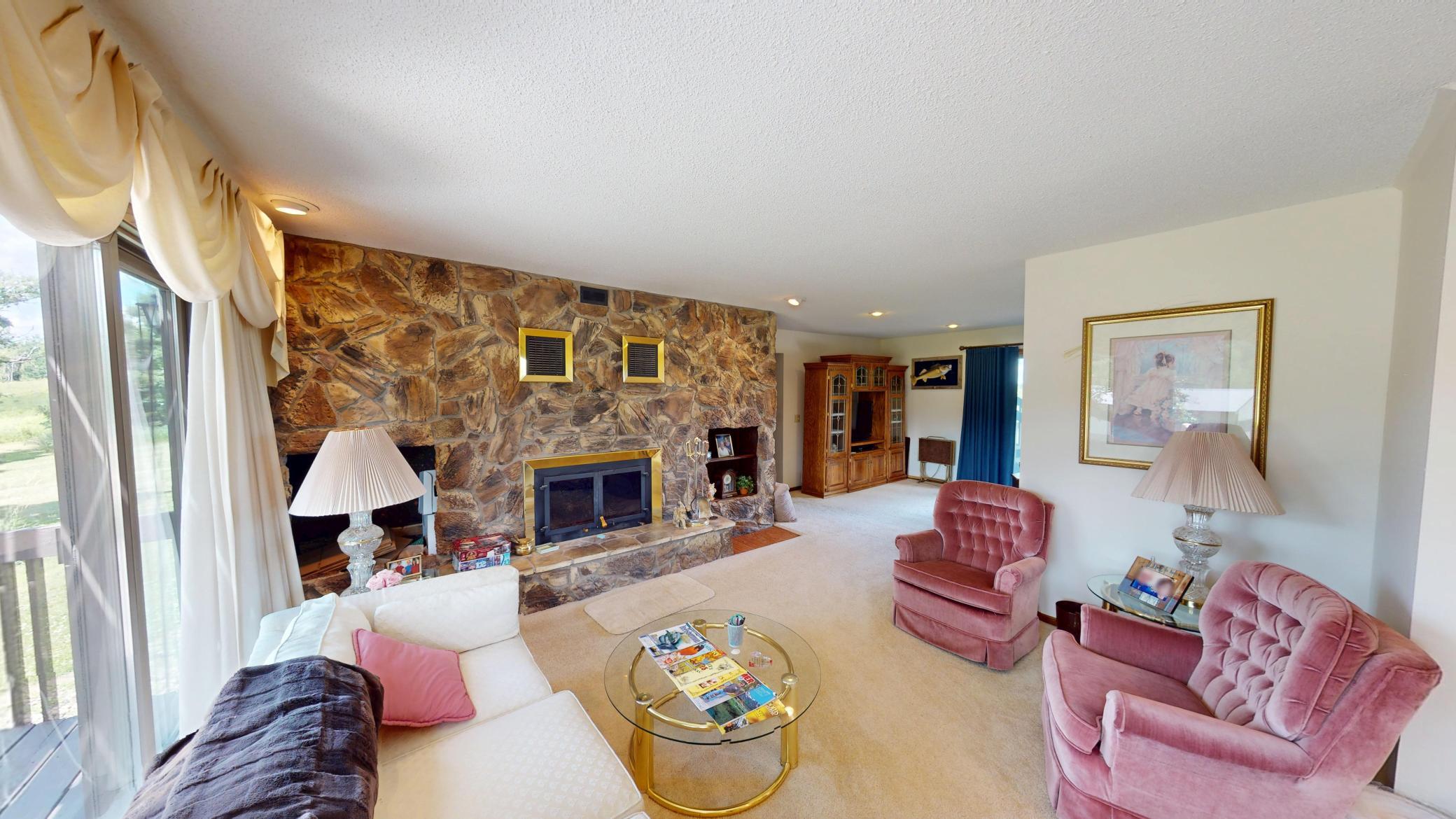 12103 755th Avenue Property Photo 3