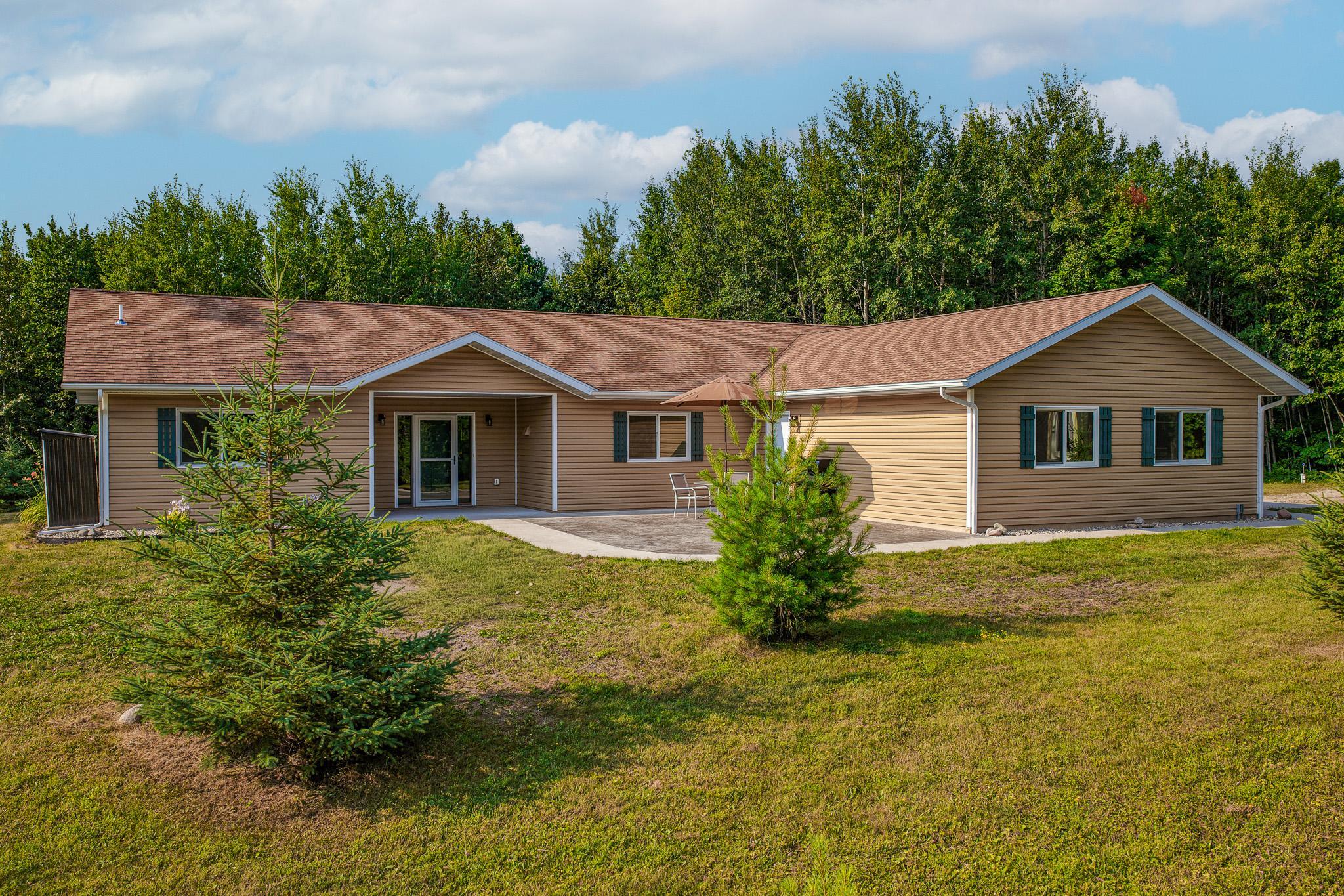 22275 Walkerbrook Drive Property Photo 1