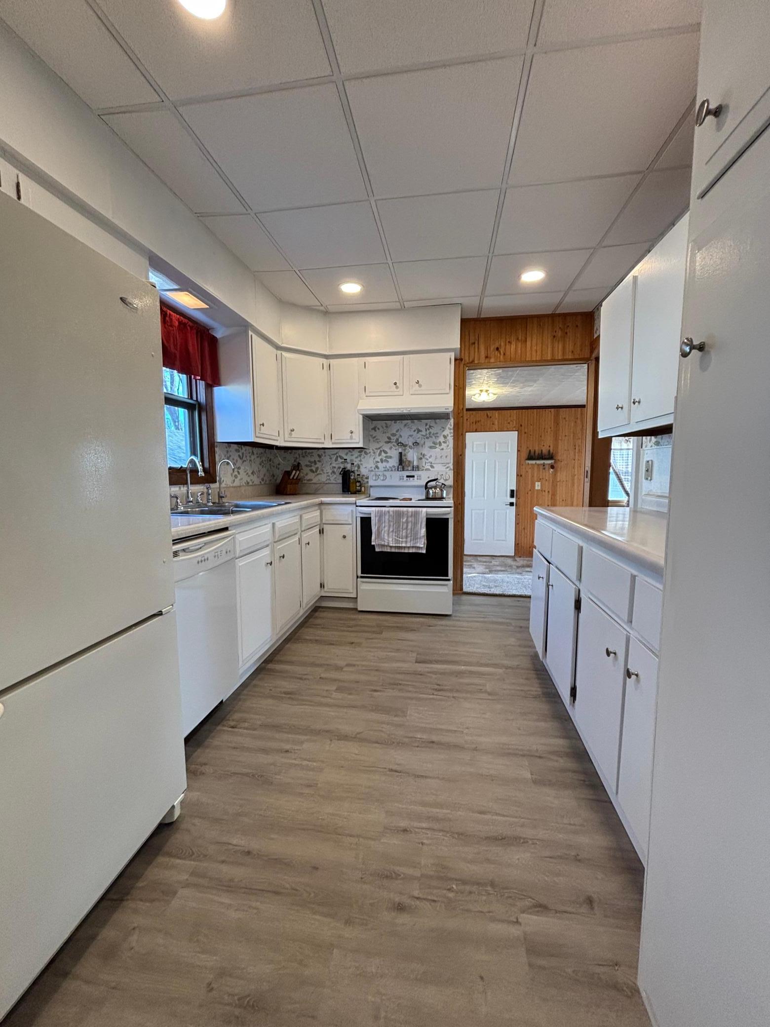 1820 Main Street Property Photo 8