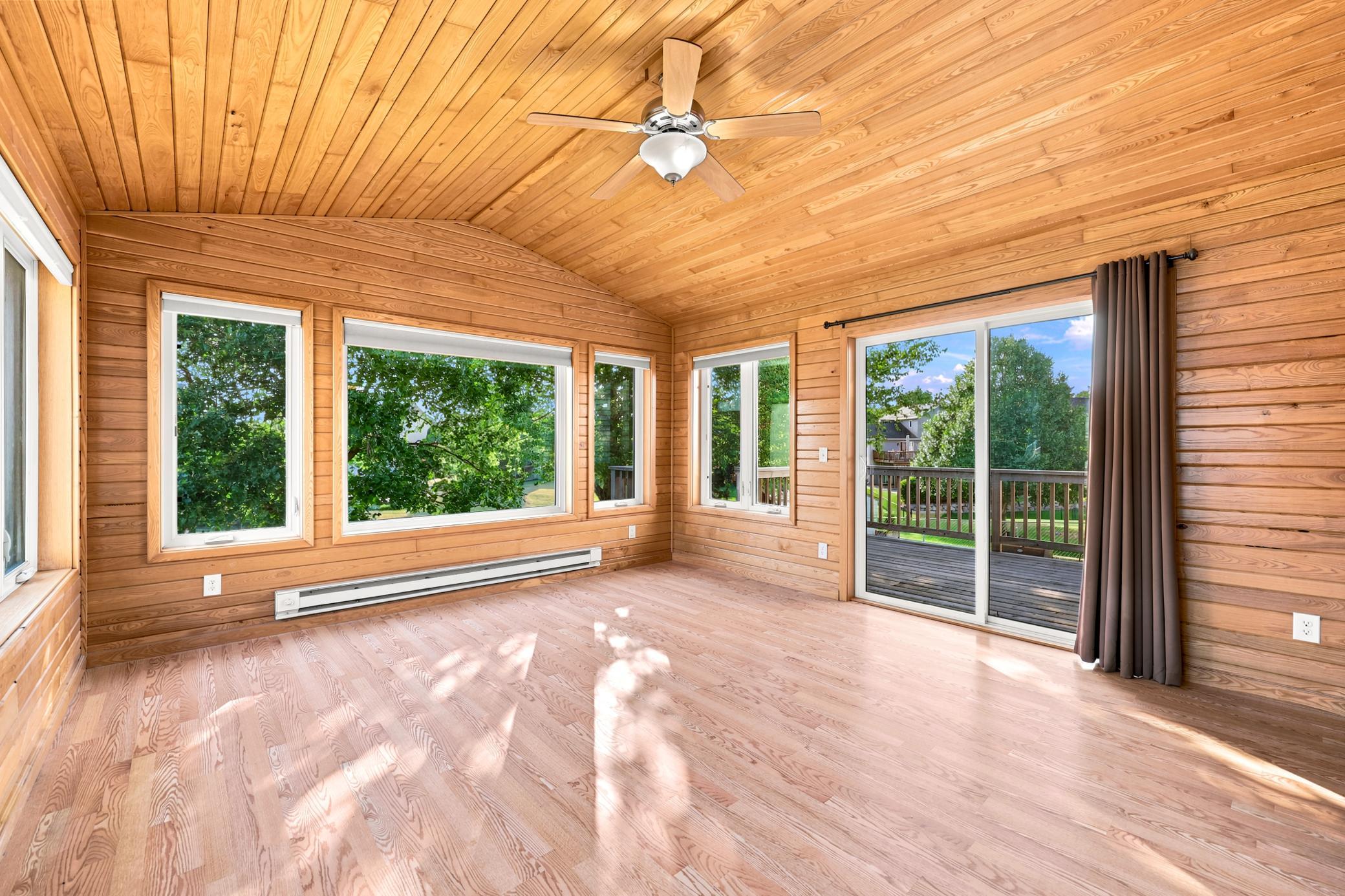 1351 Rolling Oaks Drive Property Photo 13