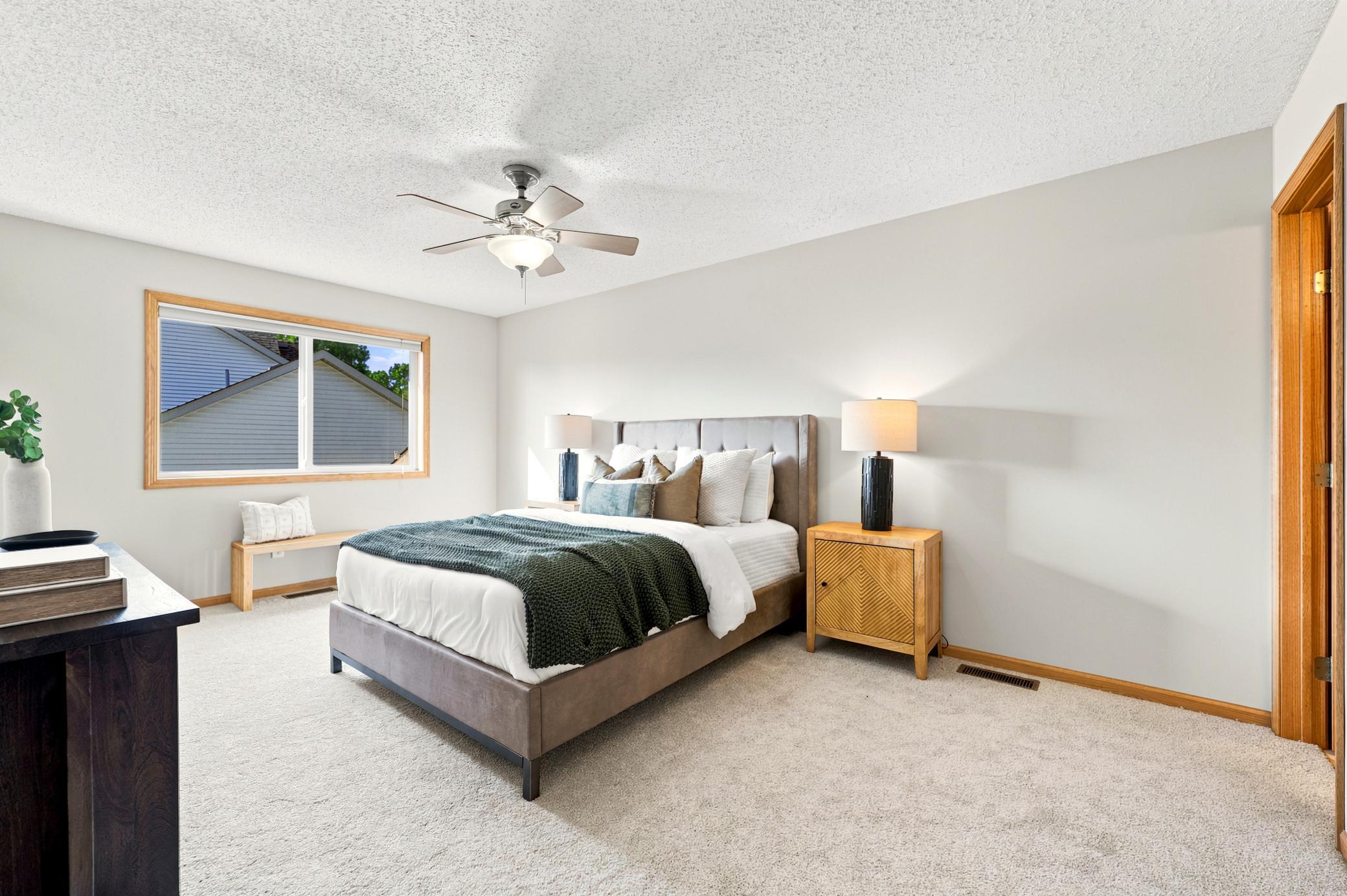 1351 Rolling Oaks Drive Property Photo 16