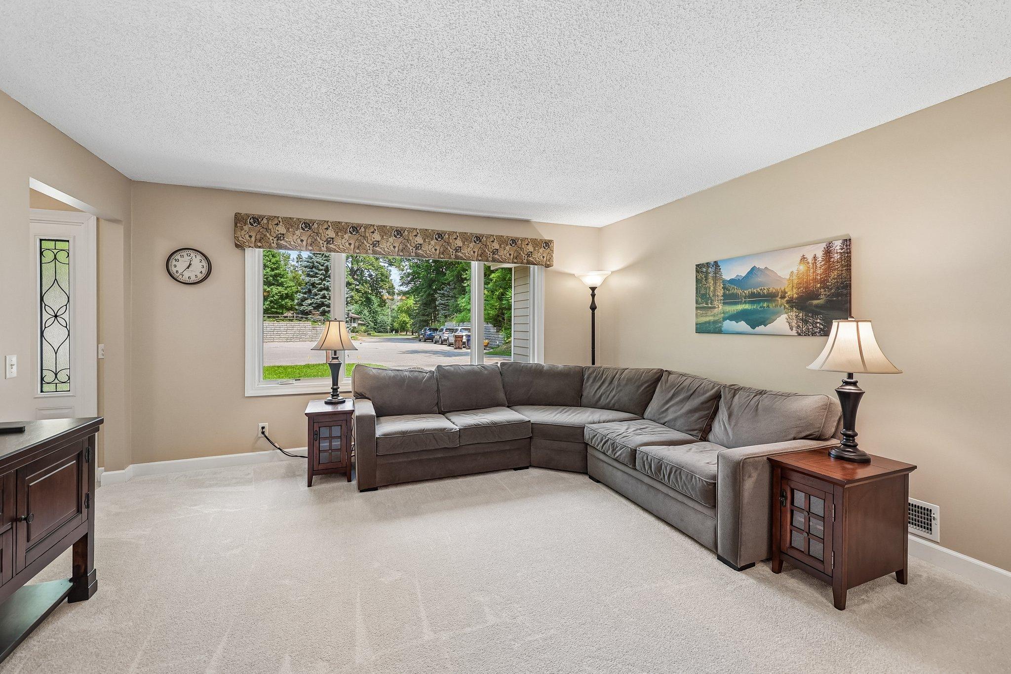 6360 Forest Circle Property Photo 6