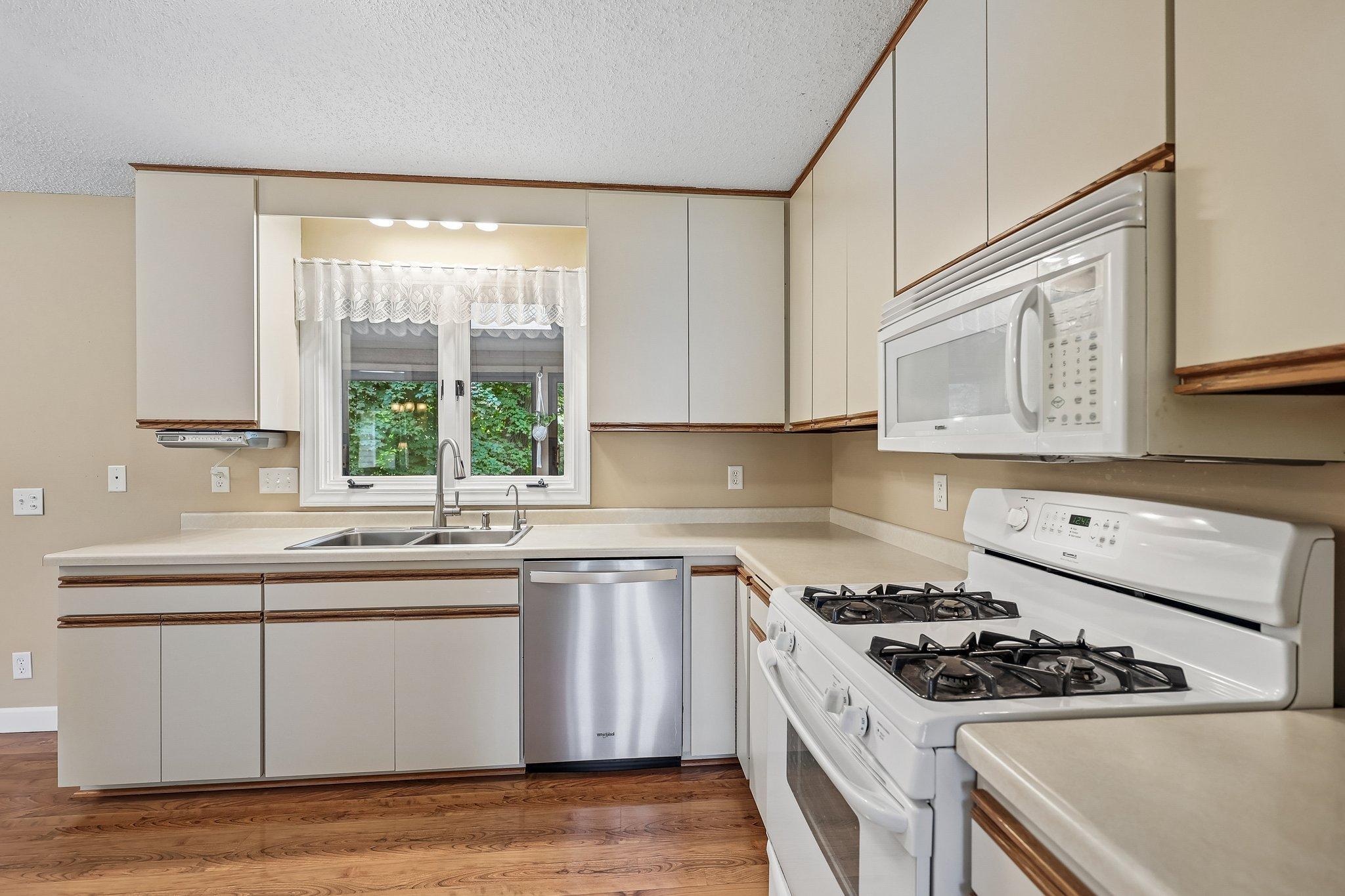 6360 Forest Circle Property Photo 13