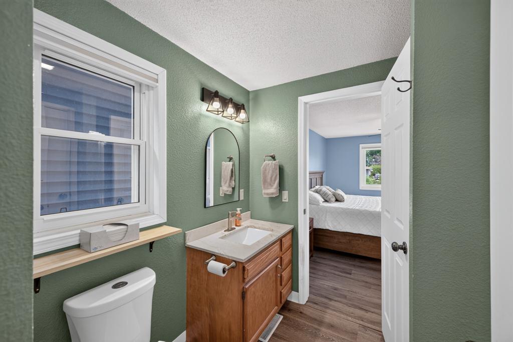 130 4th Avenue Nw Property Photo 13