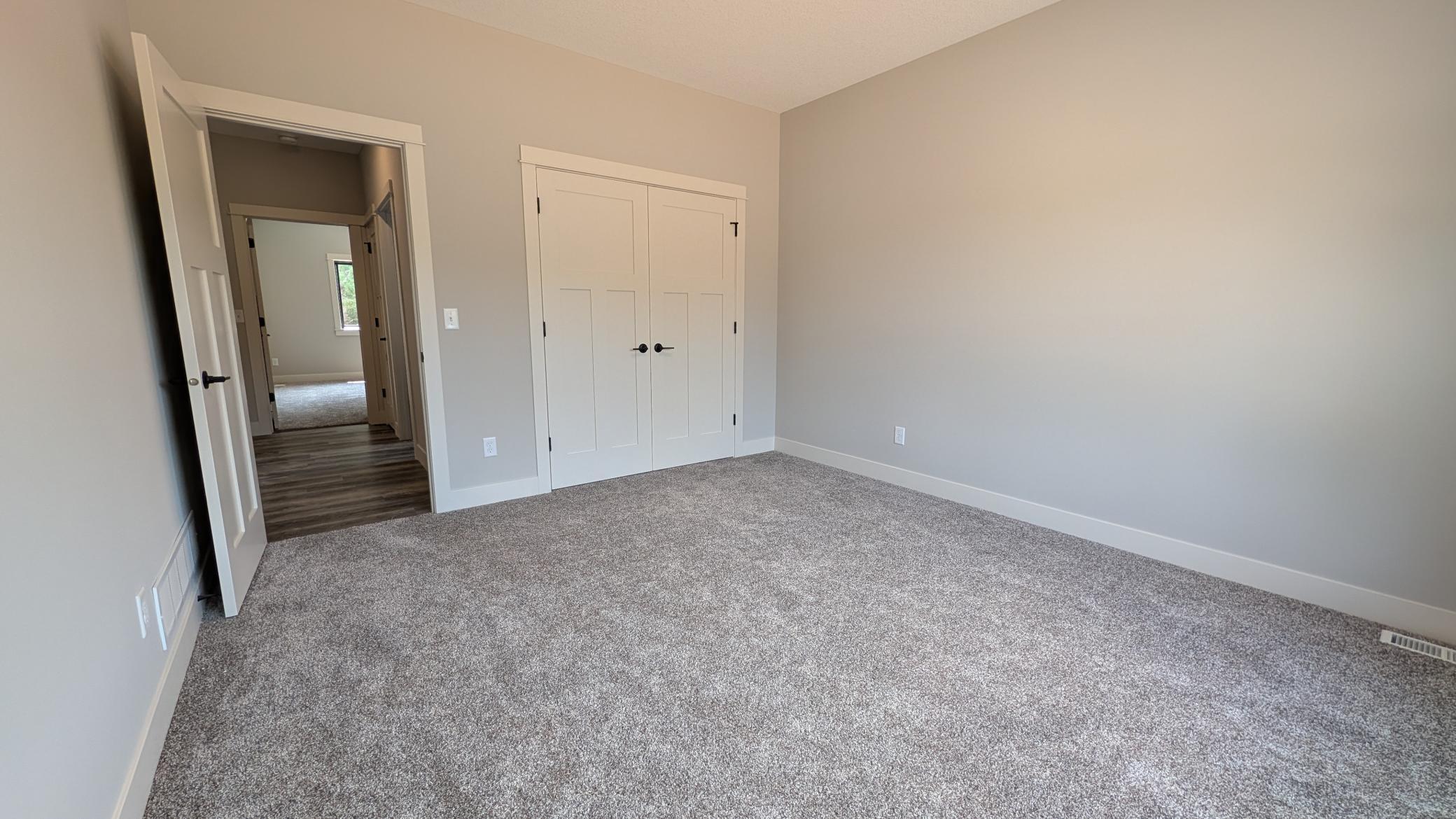1199 60th Street Property Photo 15