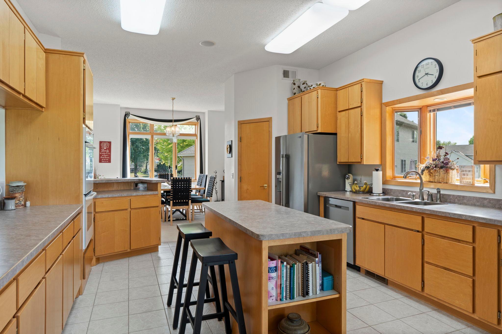 12046 94th Avenue N Property Photo 13