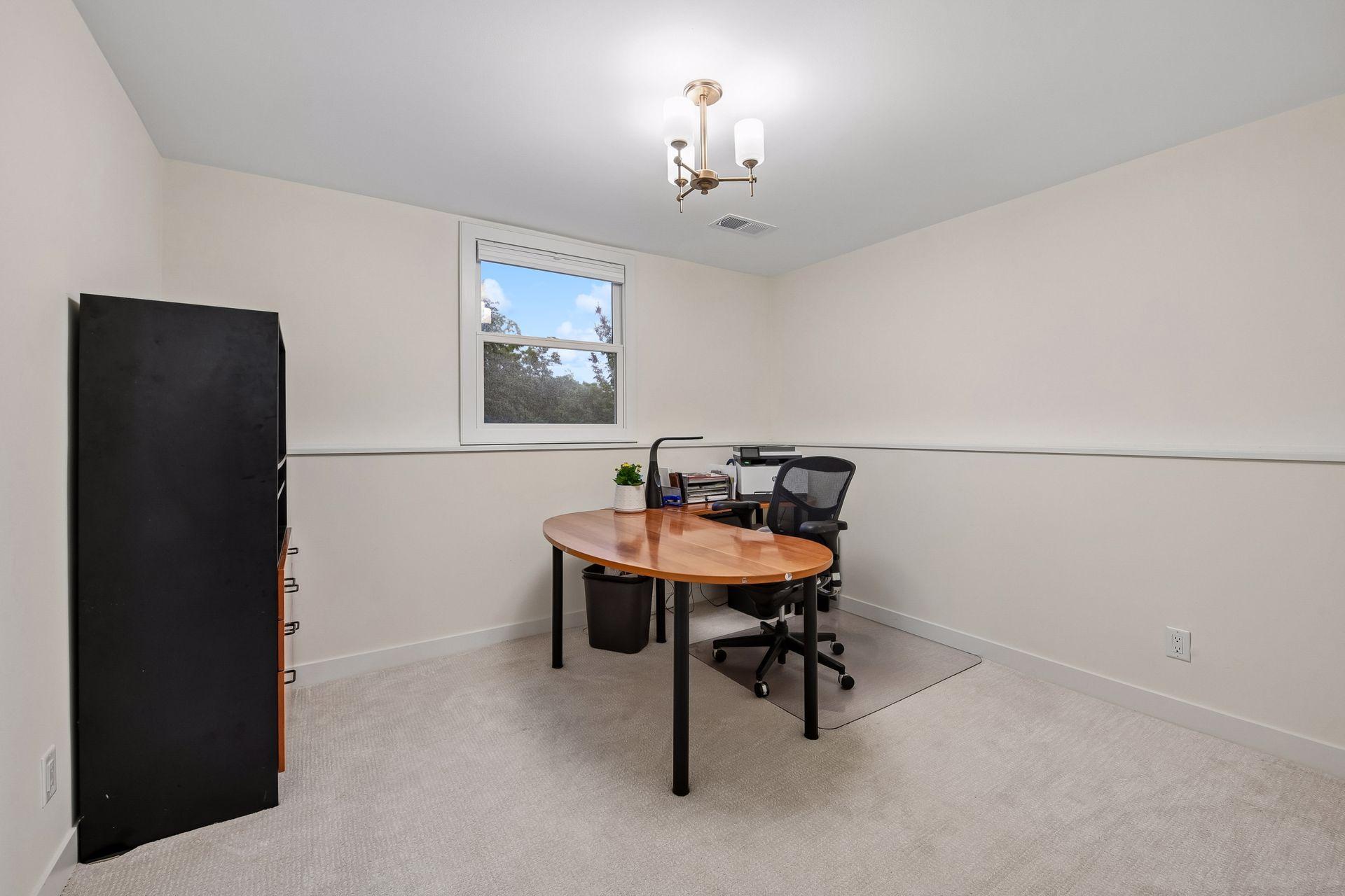3945 Hillcrest Way Property Photo 26
