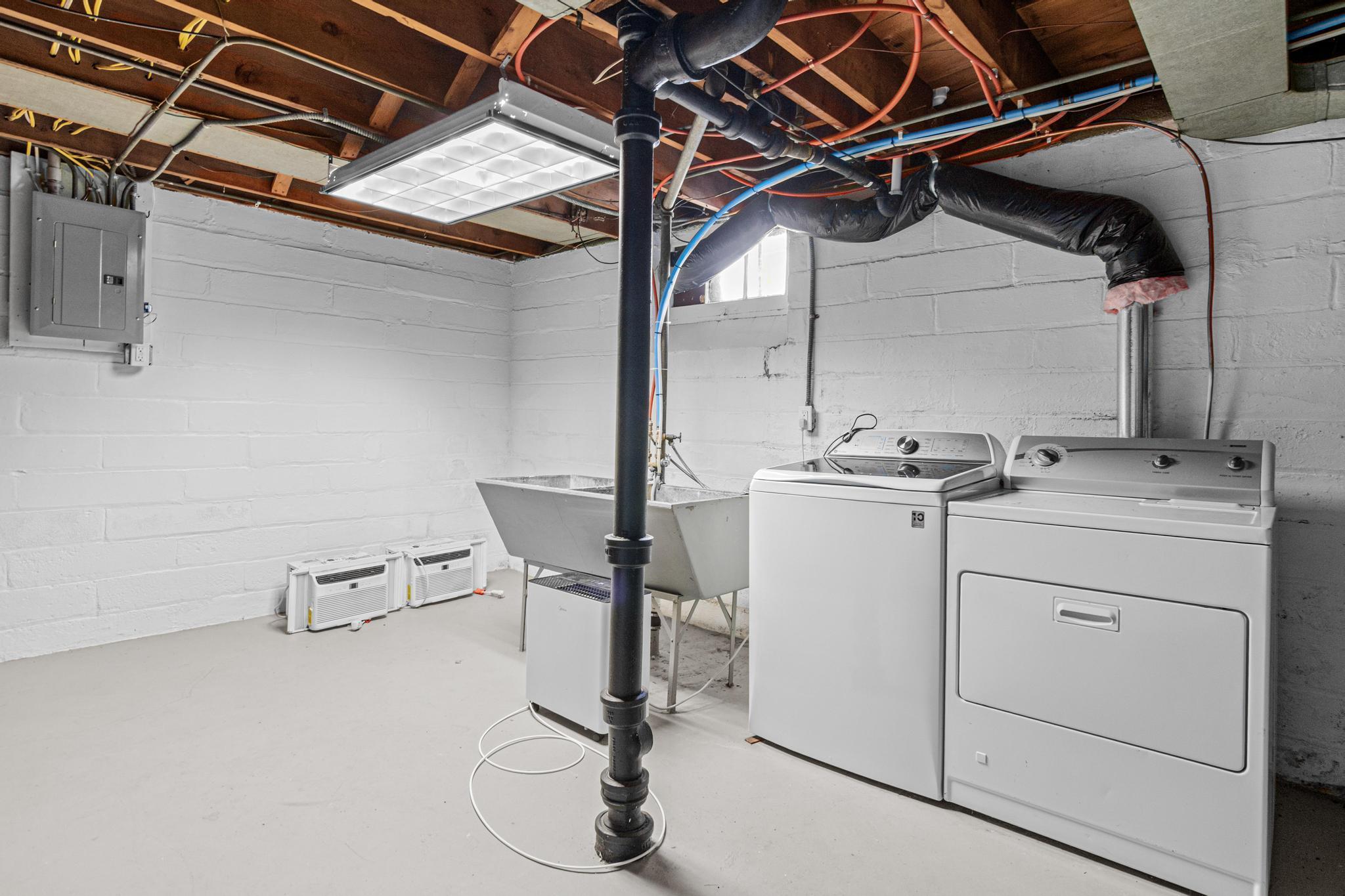 1210 Sherburne Avenue Property Photo 12