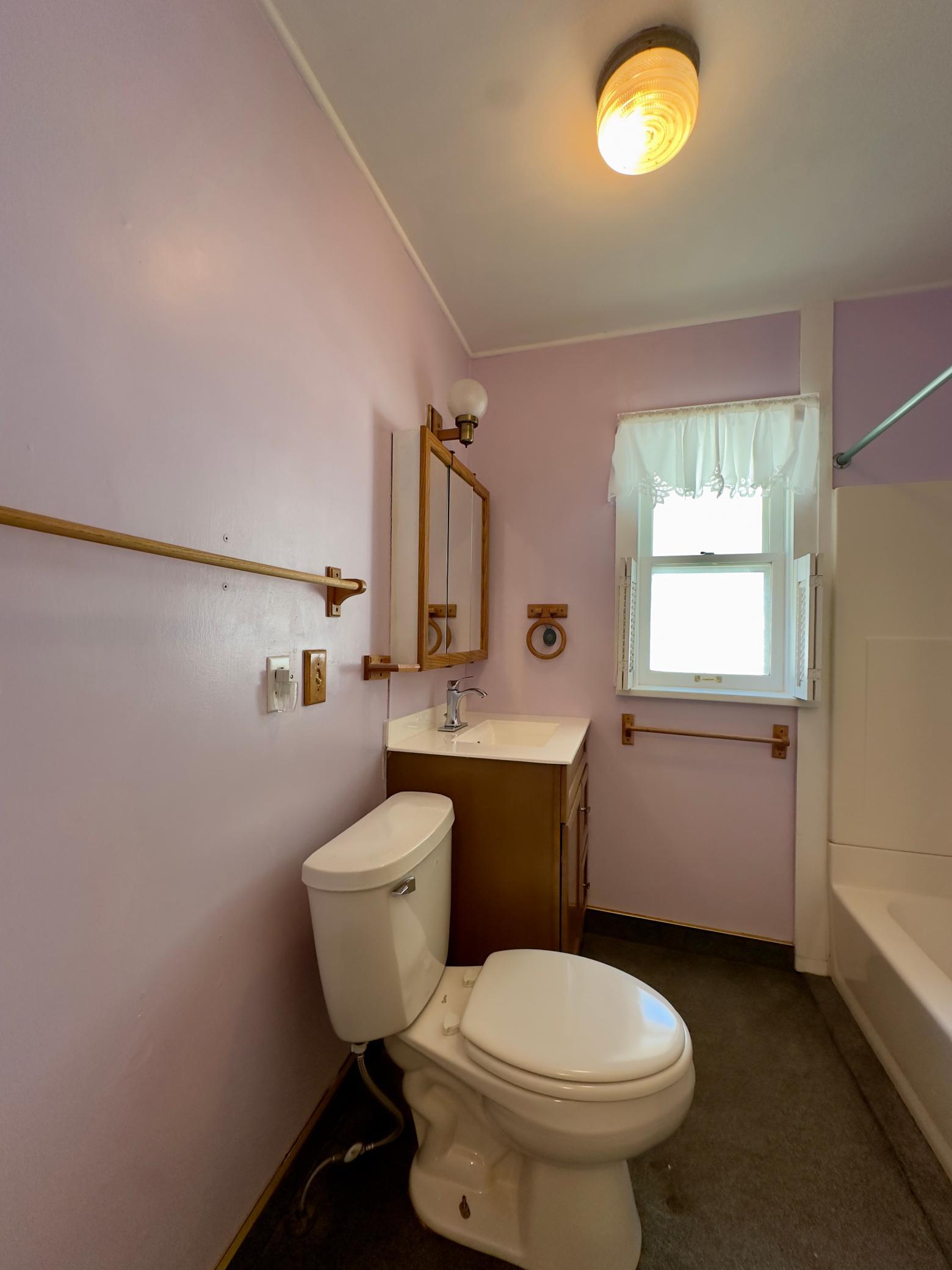 421 S 69th Avenue W Property Photo 13