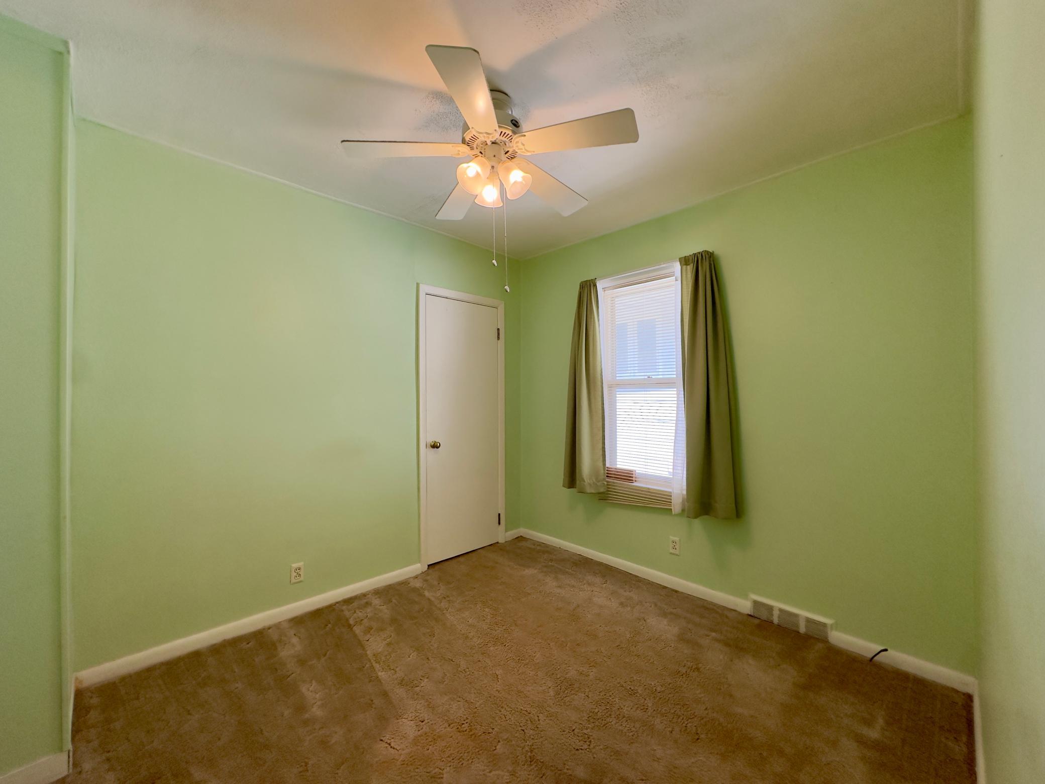 421 S 69th Avenue W Property Photo 14