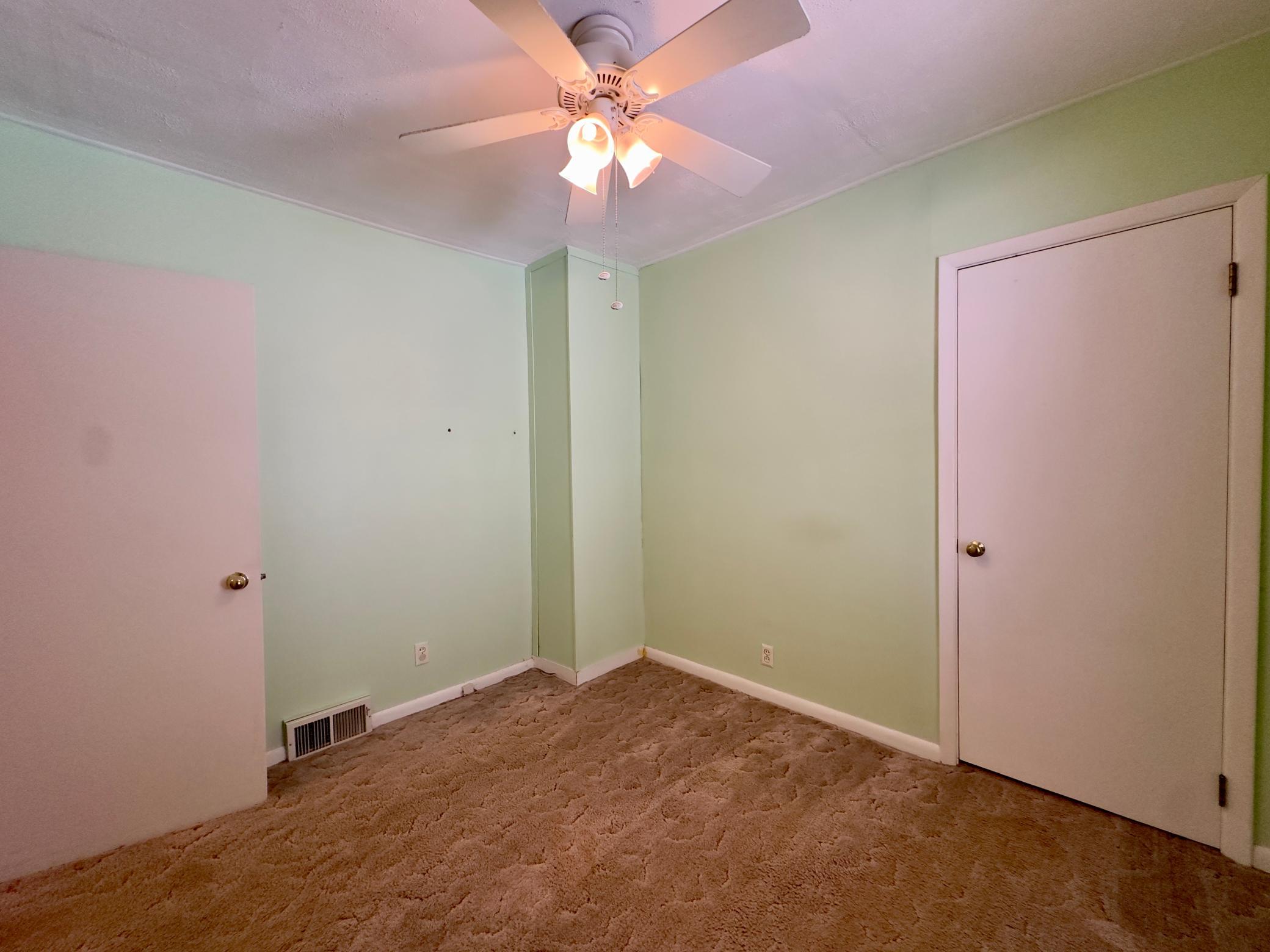 421 S 69th Avenue W Property Photo 15