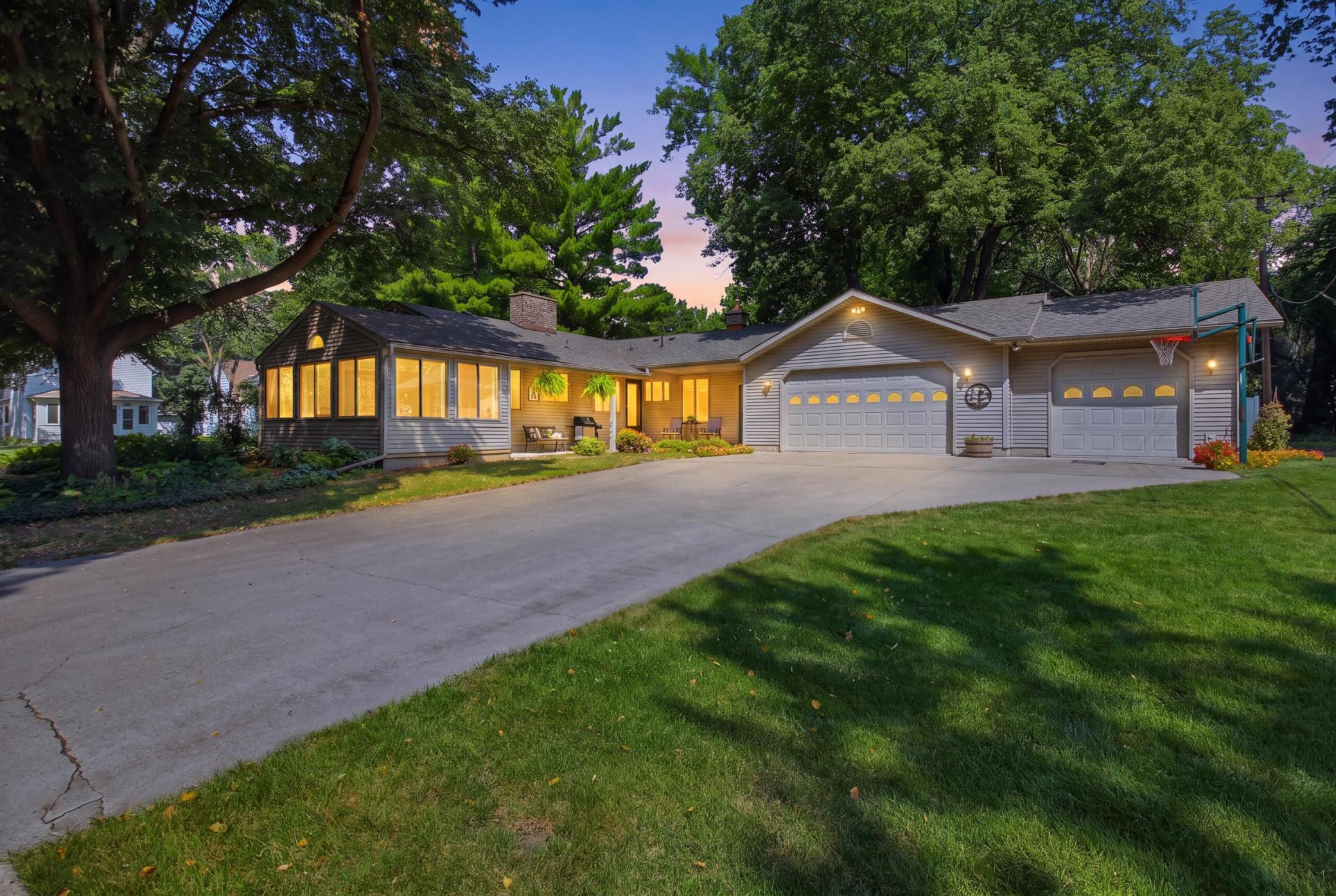 302 N 9th Street