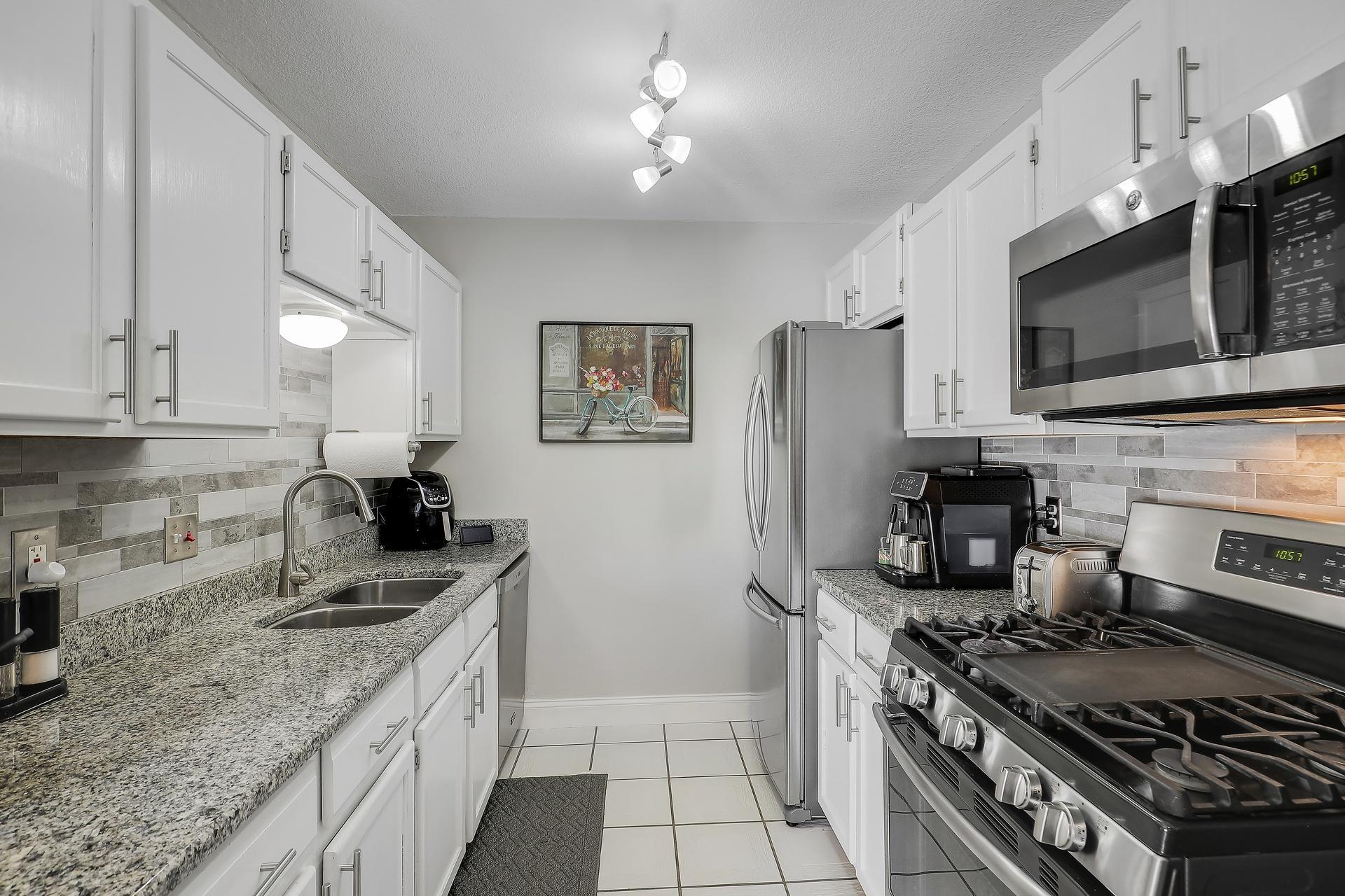 3221 Valley Ridge Drive Property Photo 10