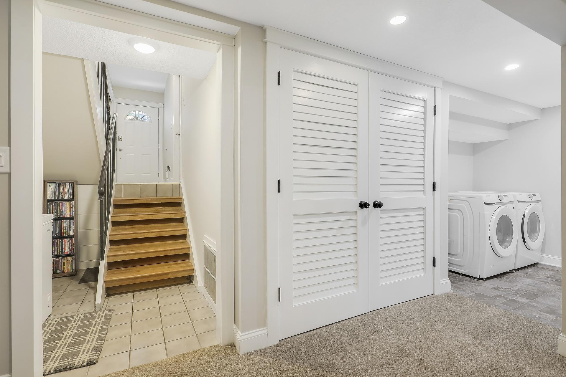 3221 Valley Ridge Drive Property Photo 28