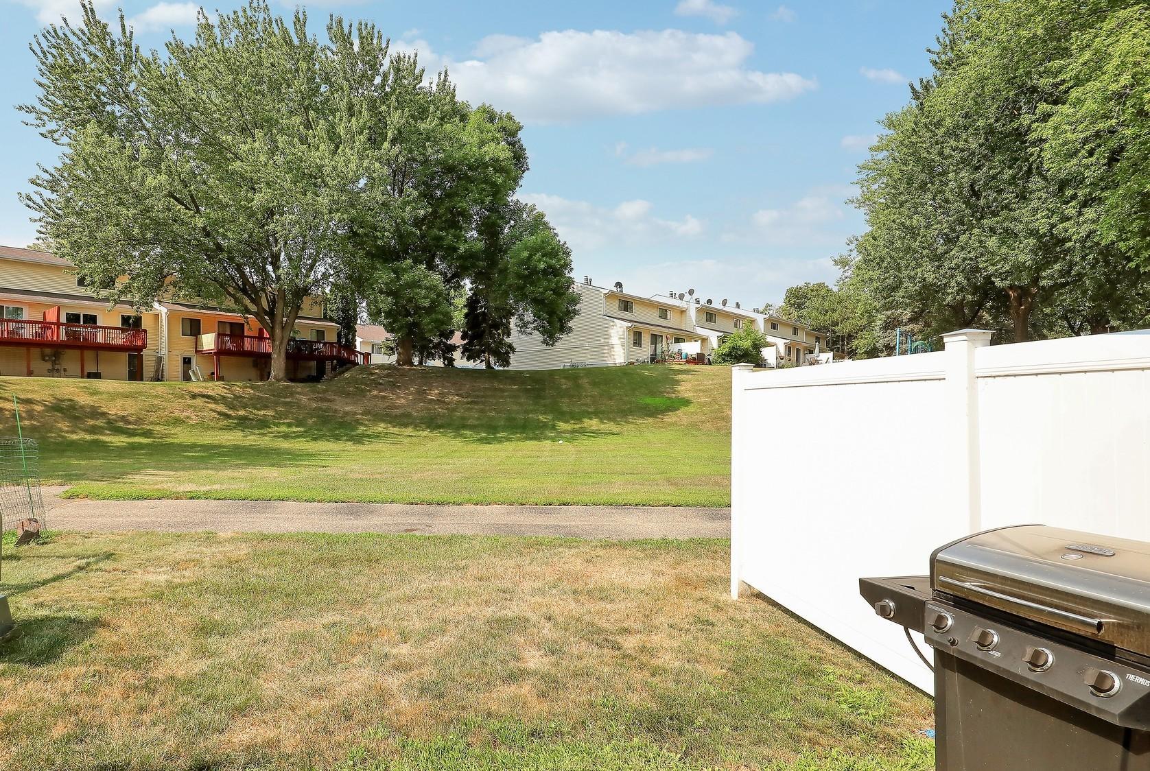 3221 Valley Ridge Drive Property Photo 33
