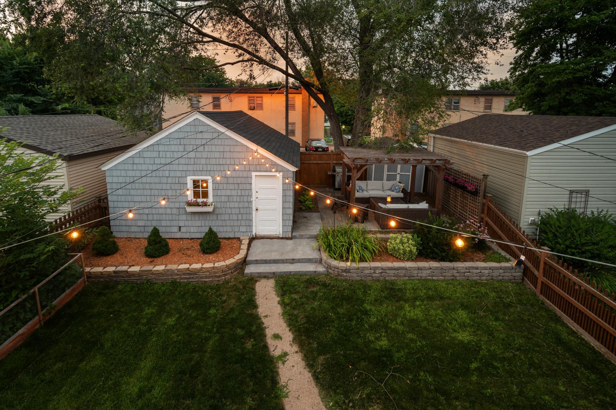1247 Berkeley Avenue Property Photo 6