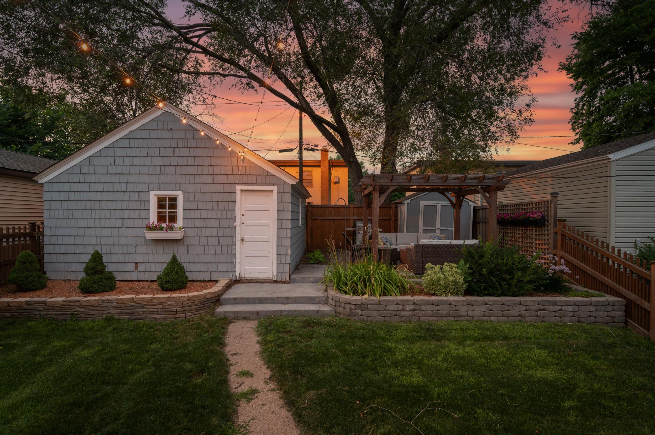 1247 Berkeley Avenue Property Photo 7