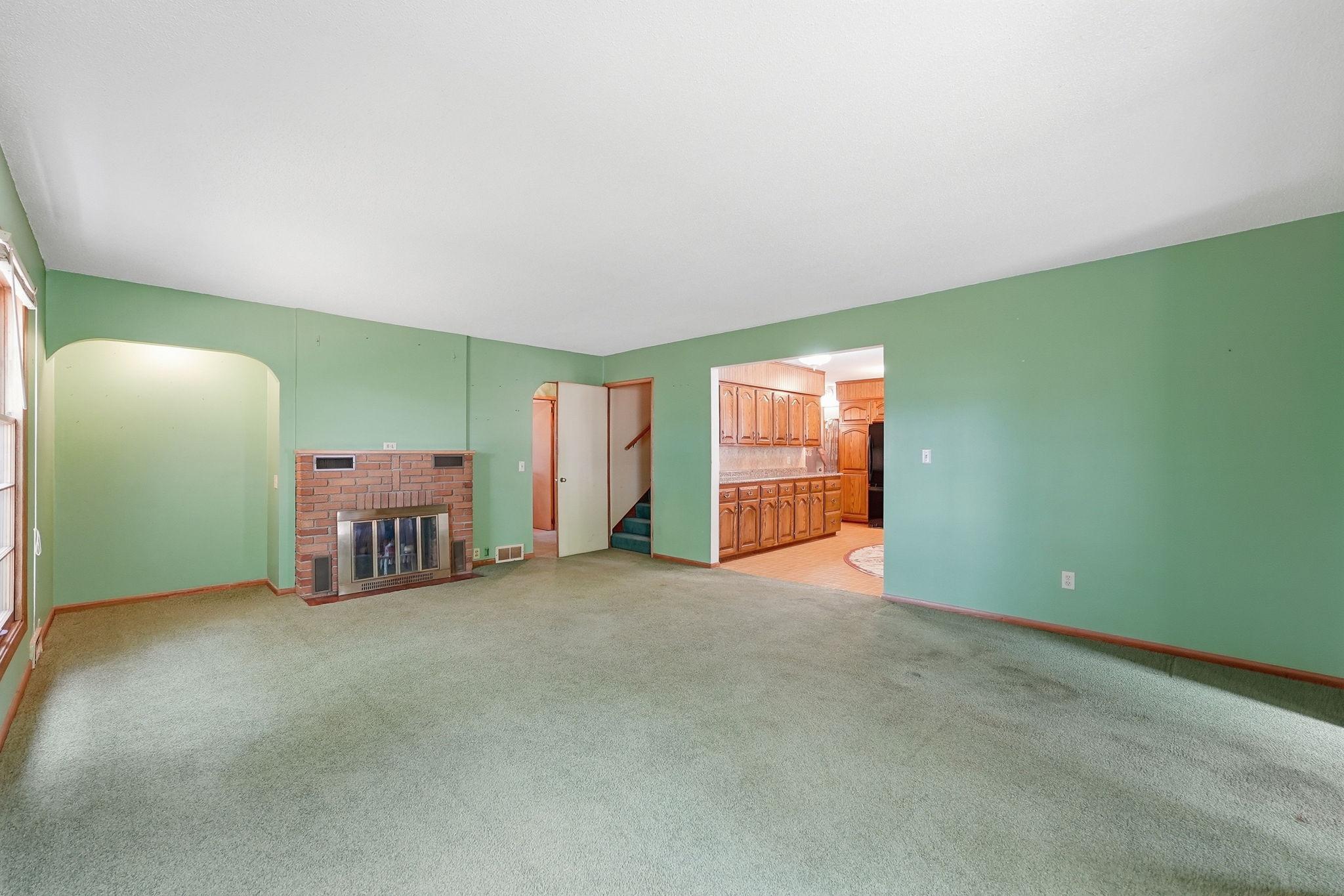 24 21st Avenue S Property Photo 8