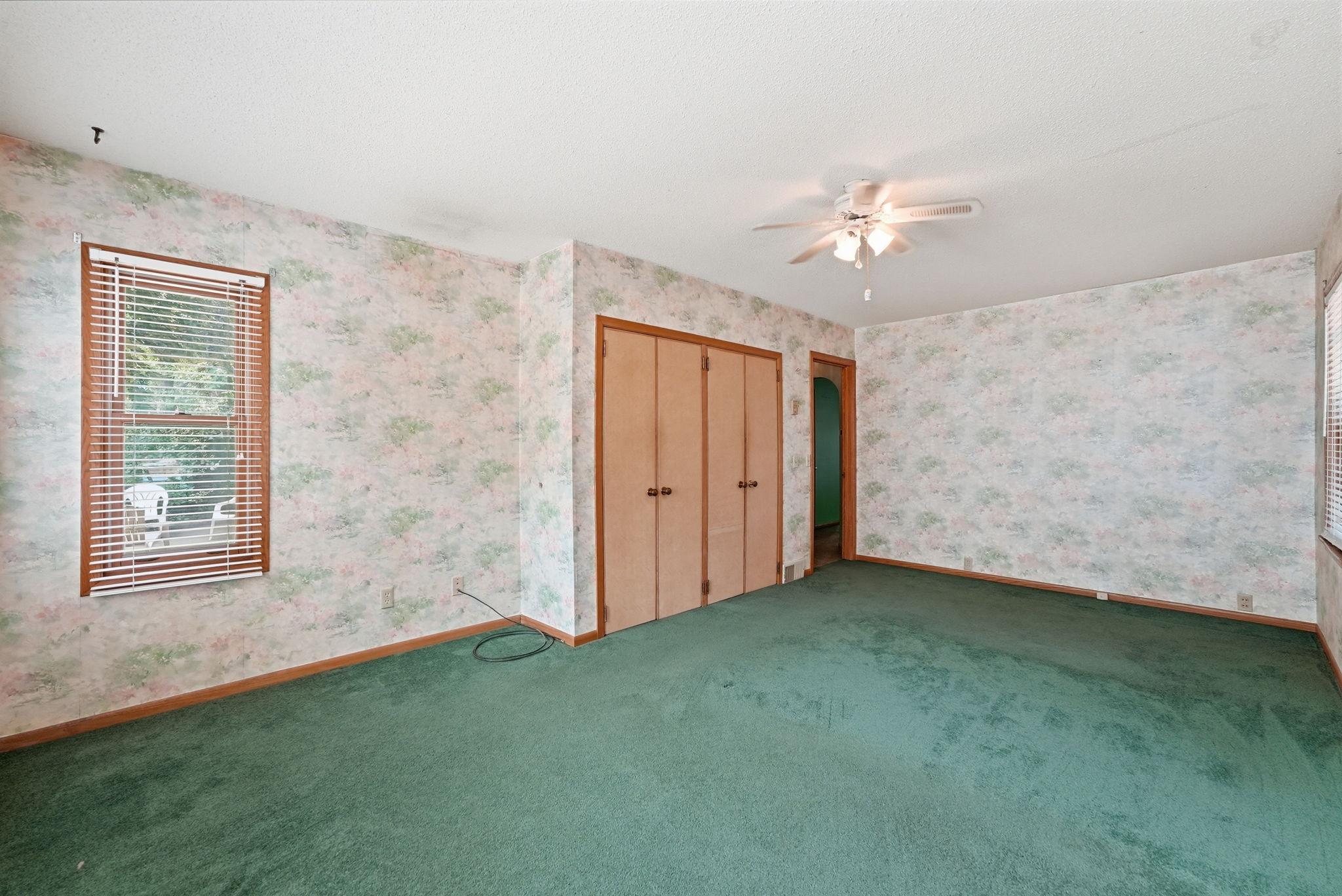 24 21st Avenue S Property Photo 12