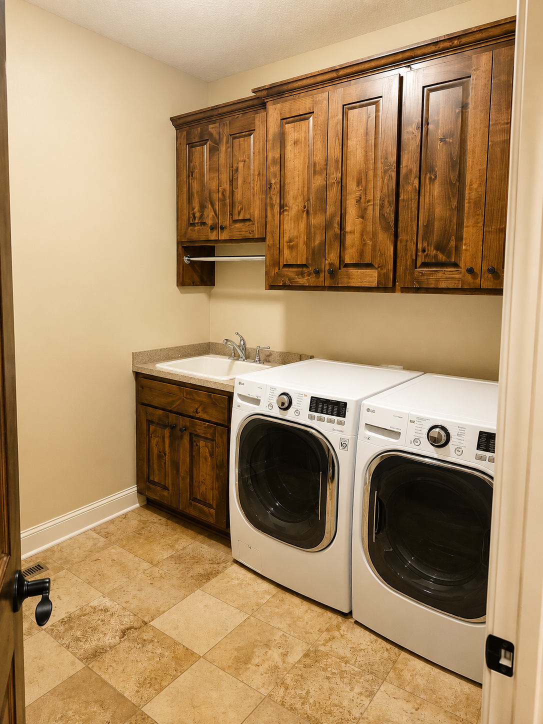 5450 Archer Lane N Property Photo 20