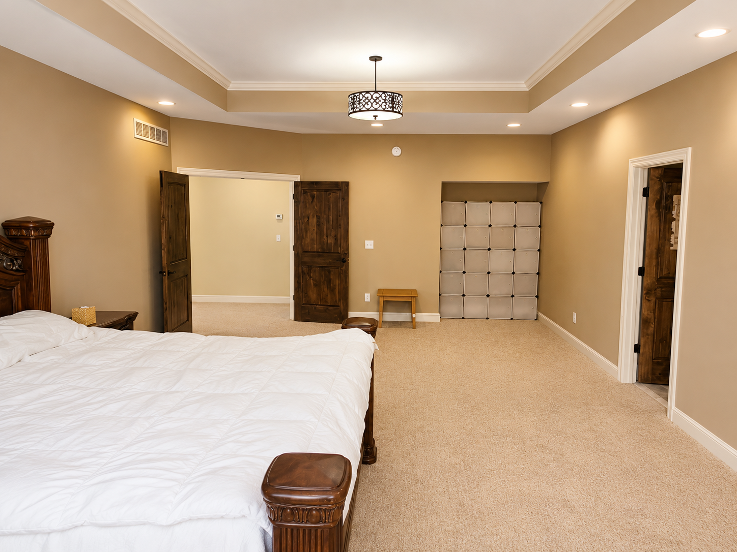 5450 Archer Lane N Property Photo 25