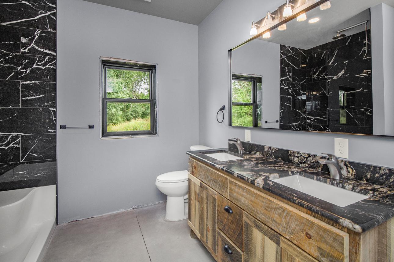 33060 Quinlan Avenue Property Photo 14