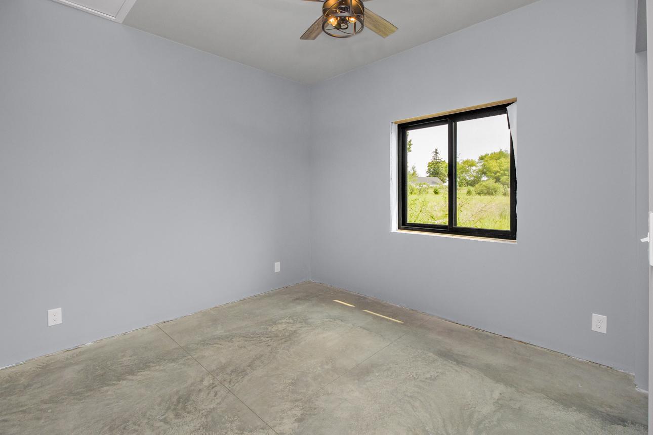 33060 Quinlan Avenue Property Photo 17