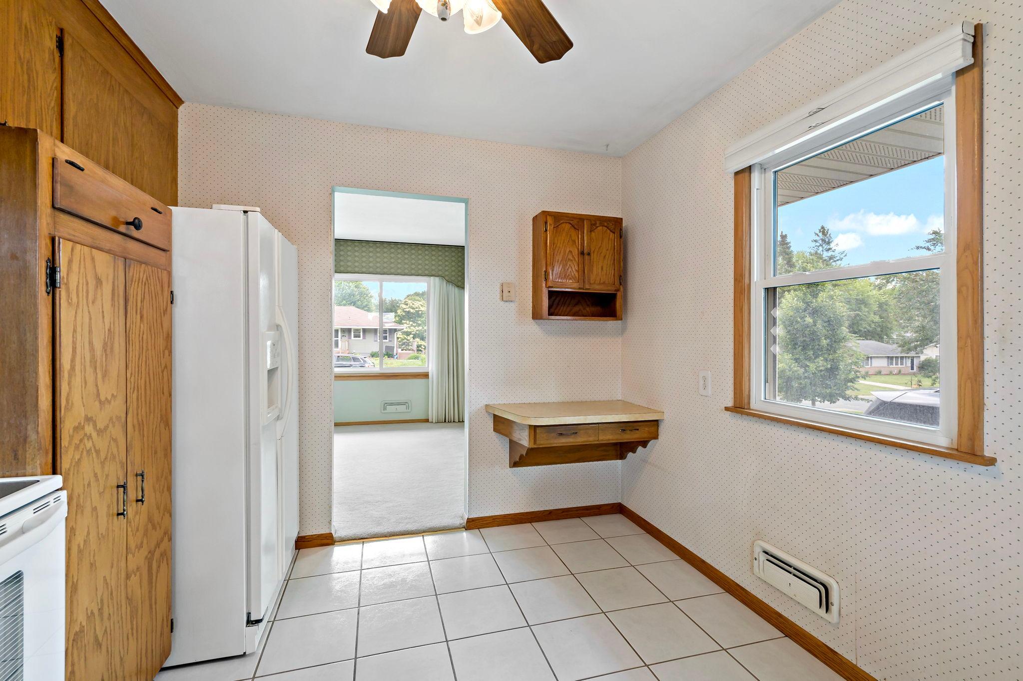 6073 Yukon Avenue N Property Photo 4