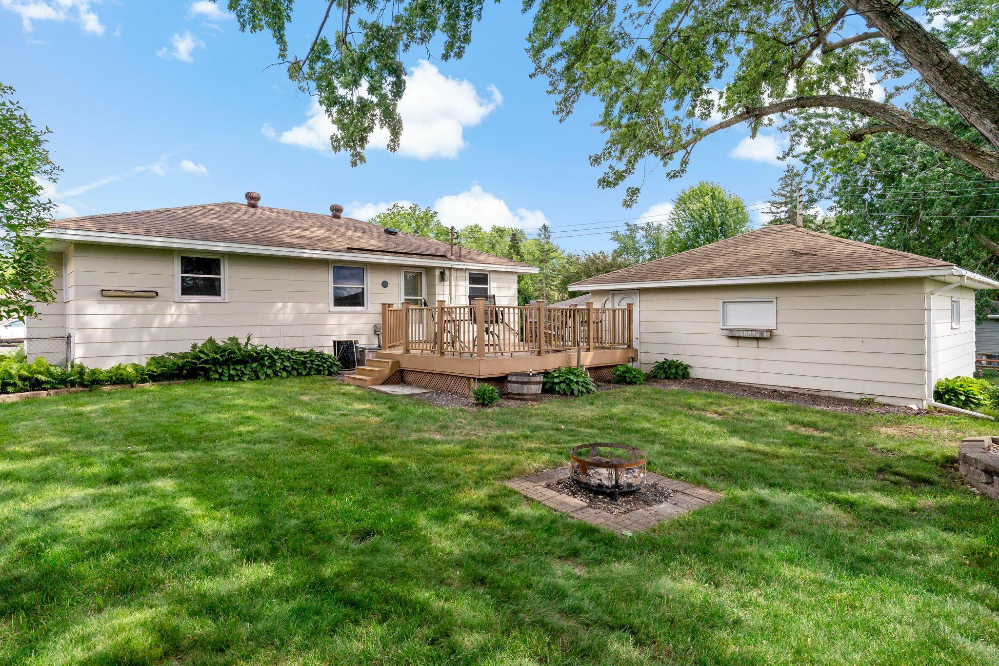 6073 Yukon Avenue N Property Photo 33