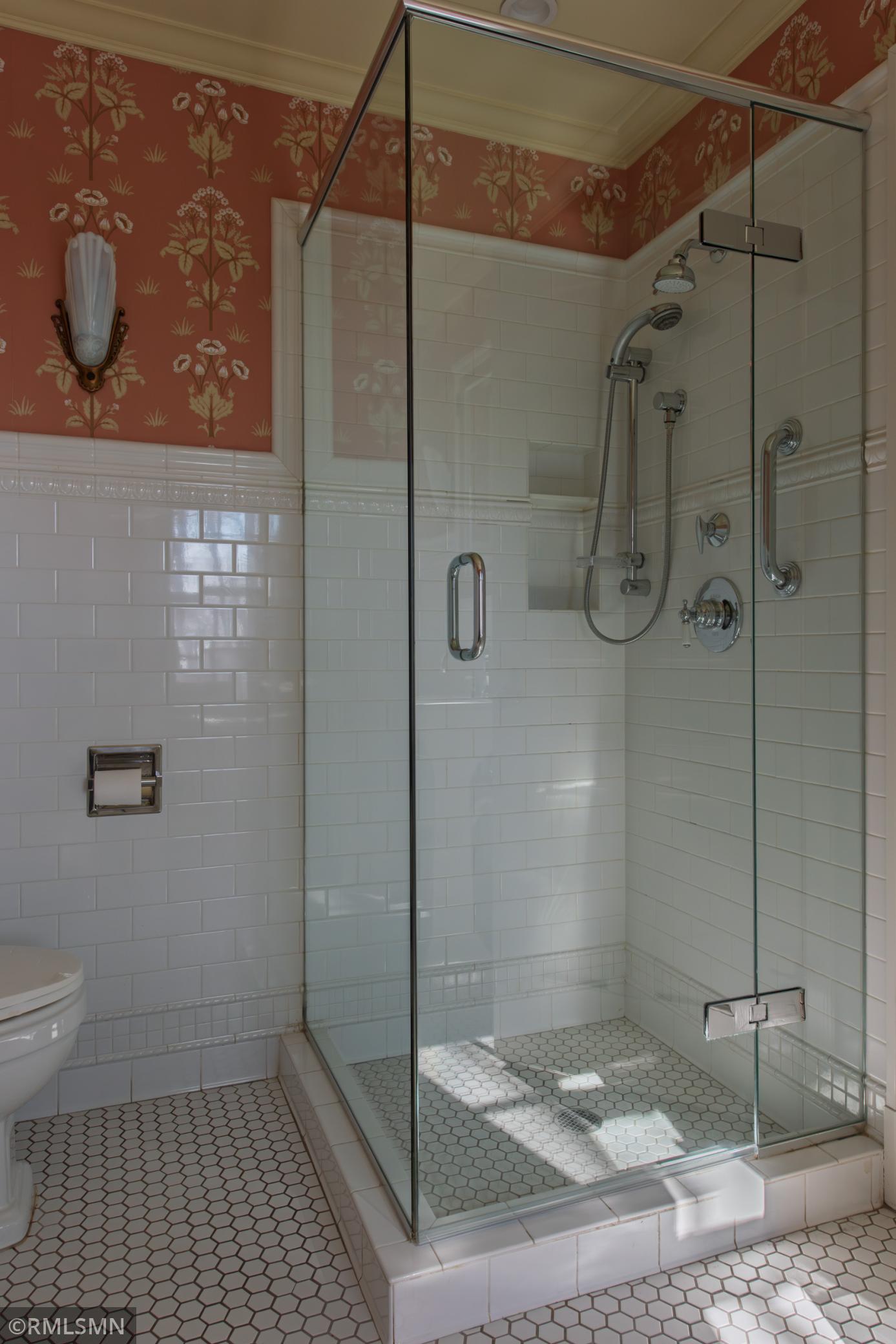 27 Highview Place Property Photo 41