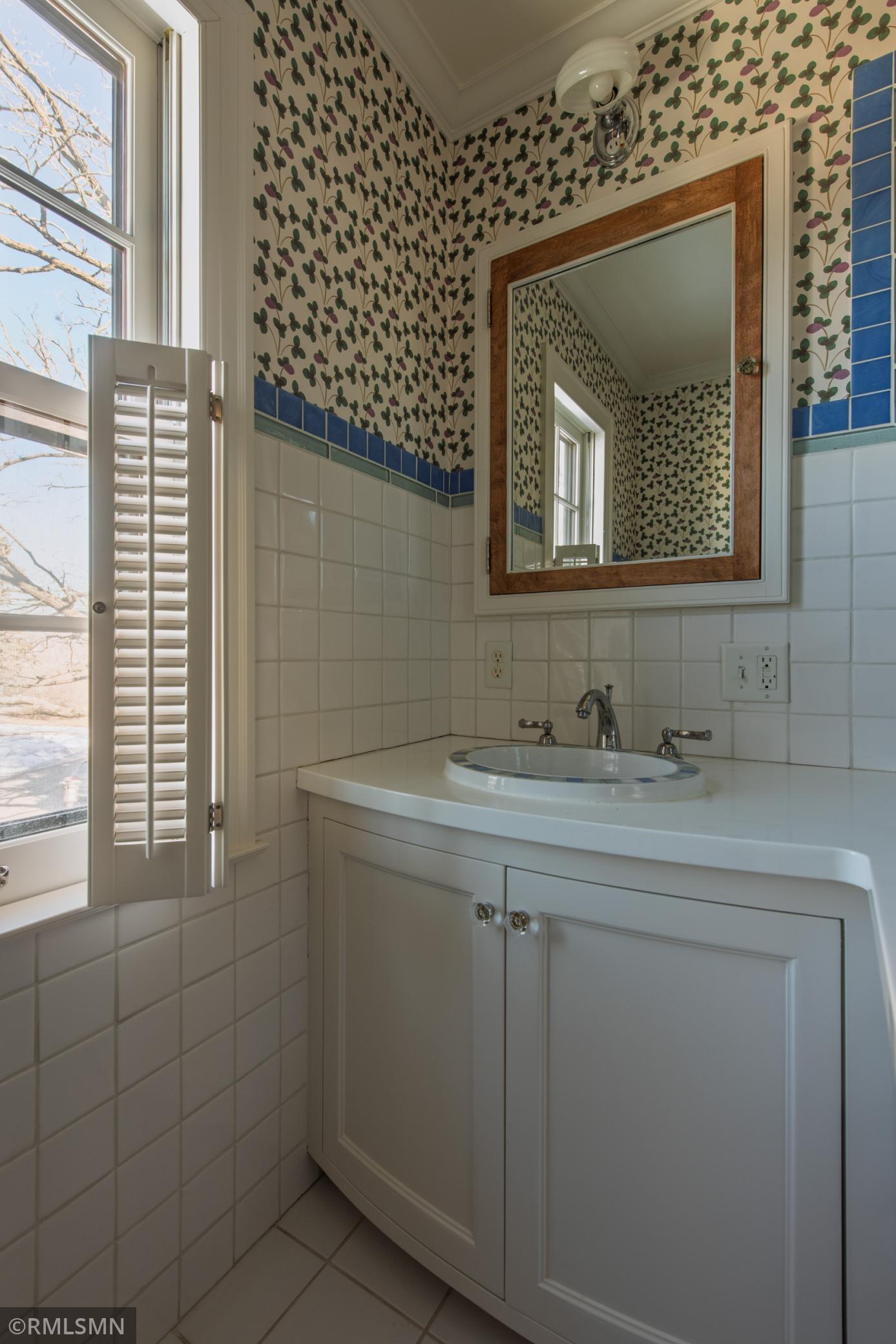 27 Highview Place Property Photo 49