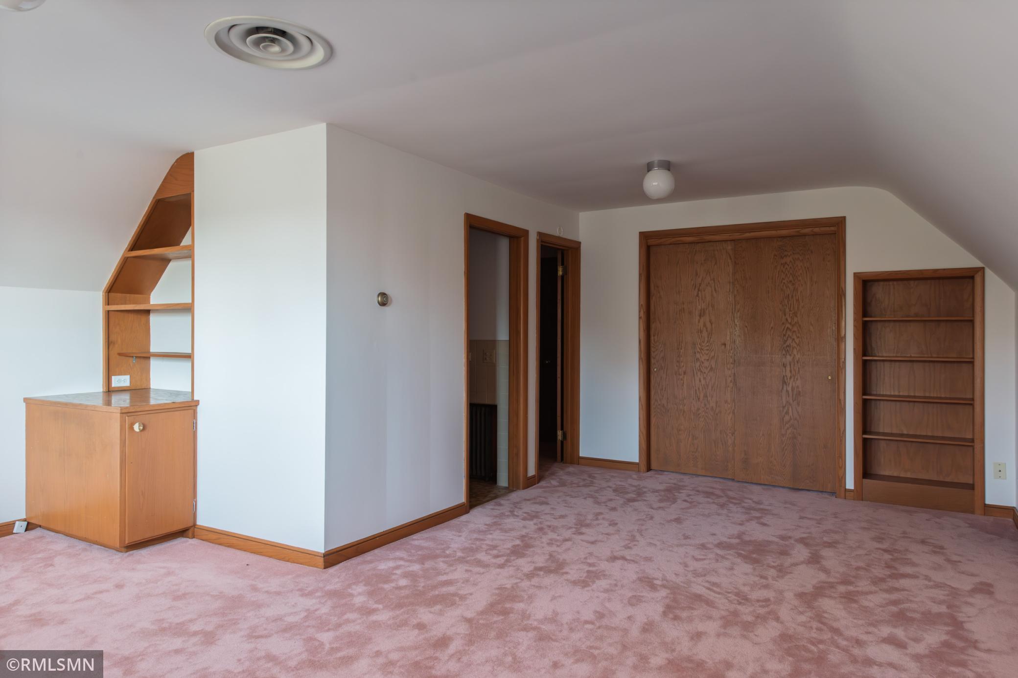 27 Highview Place Property Photo 56