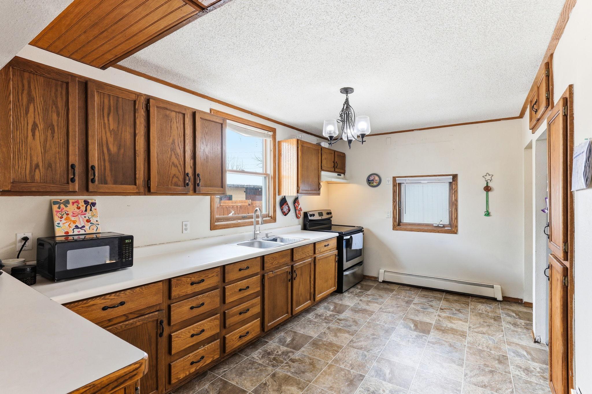 151 3rd Avenue Property Photo 13