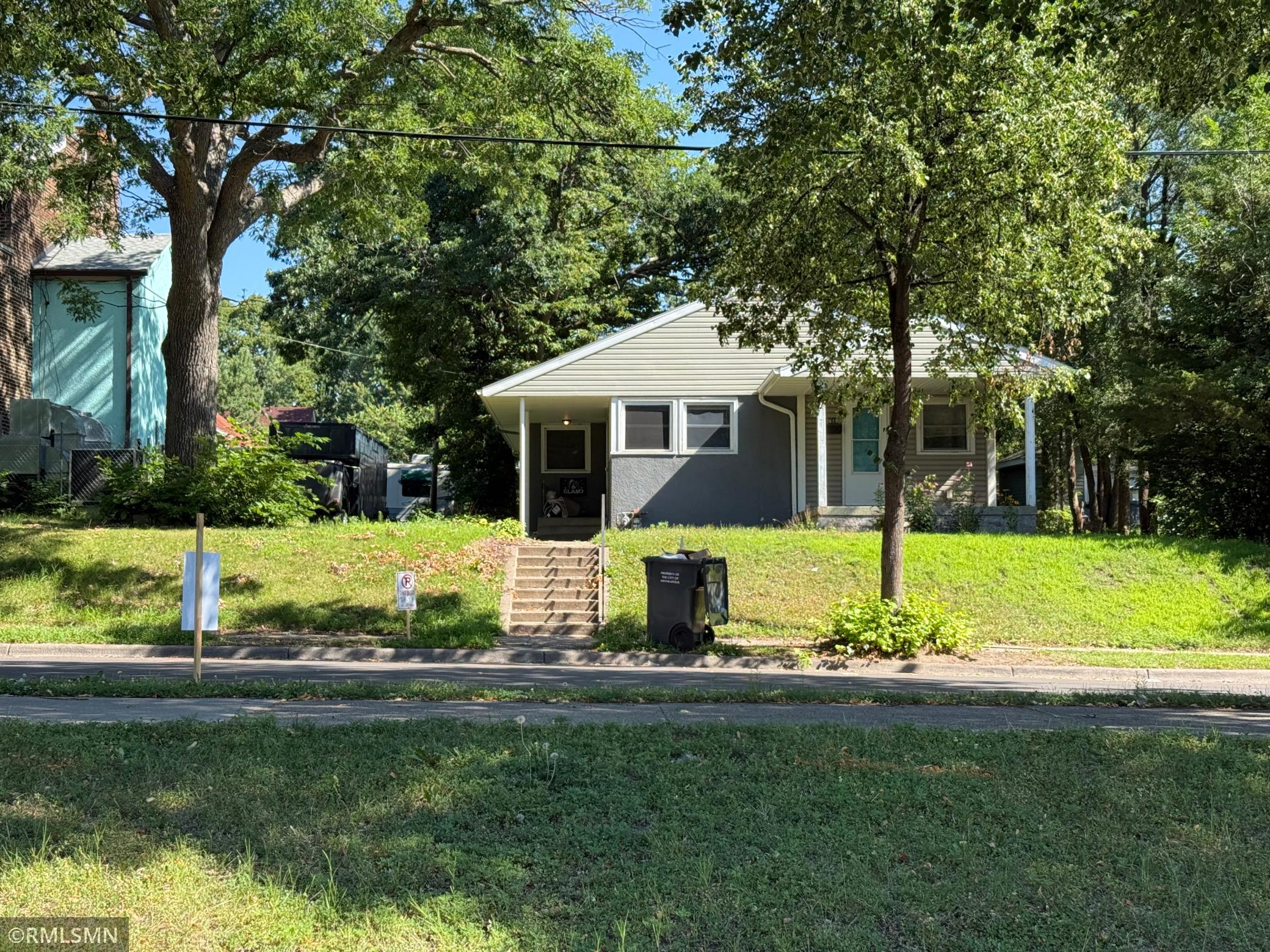 618 29th Avenue N Property Photo 1