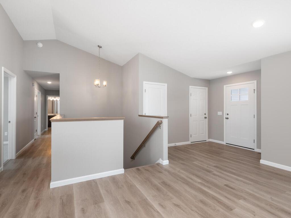 440 Prairie View Drive Property Photo 4