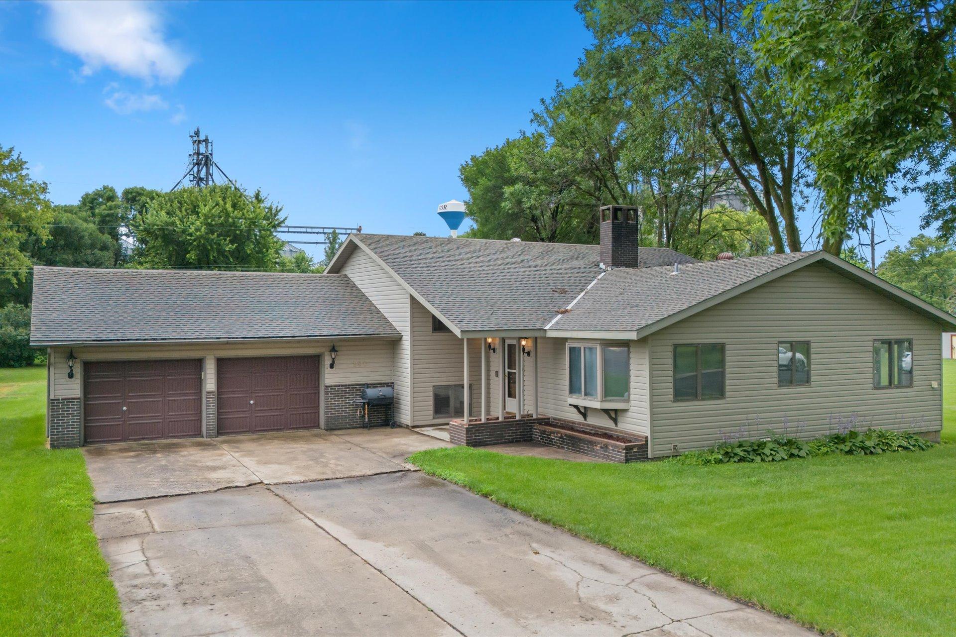 280 Colfax Avenue Ne Property Photo 1