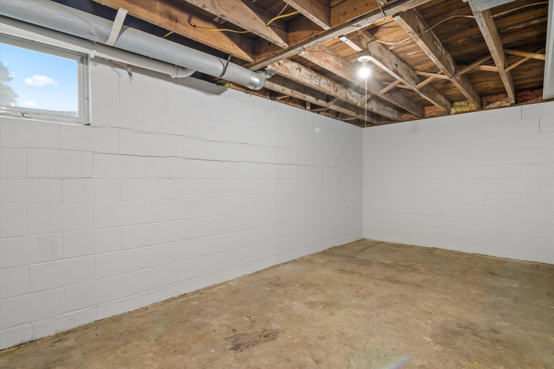 280 Colfax Avenue Ne Property Photo 21