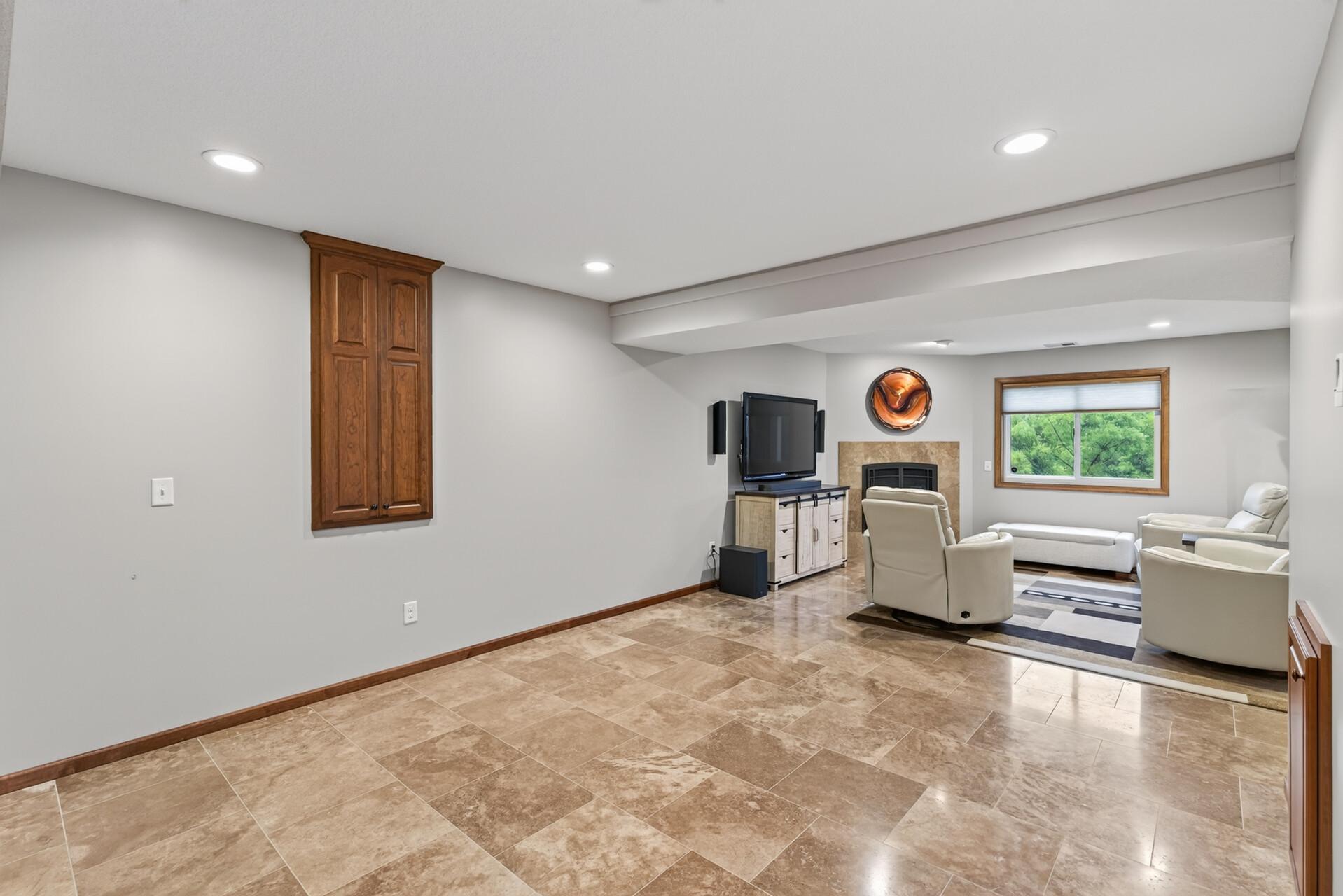 8939 Heatherton Ridge Drive Property Photo 28