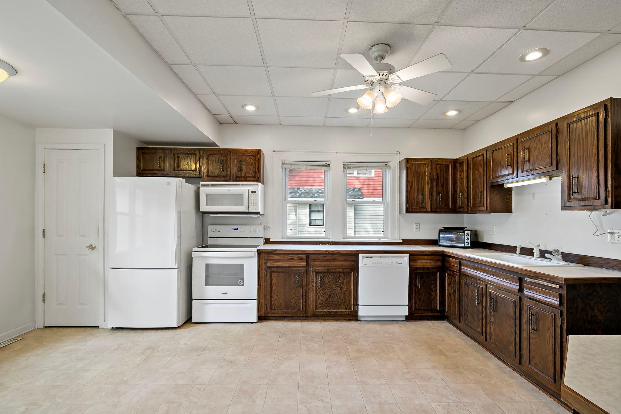 615 7th Street Property Photo 8
