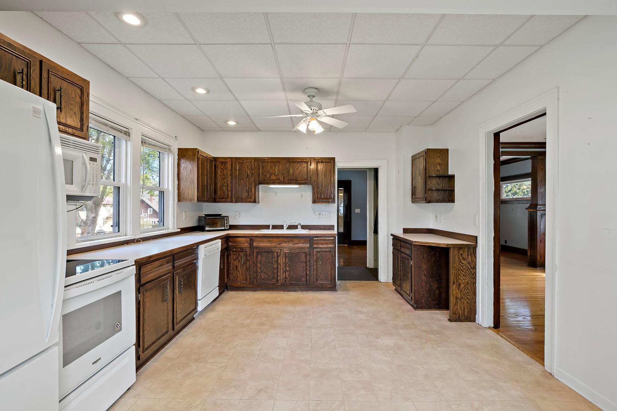 615 7th Street Property Photo 9