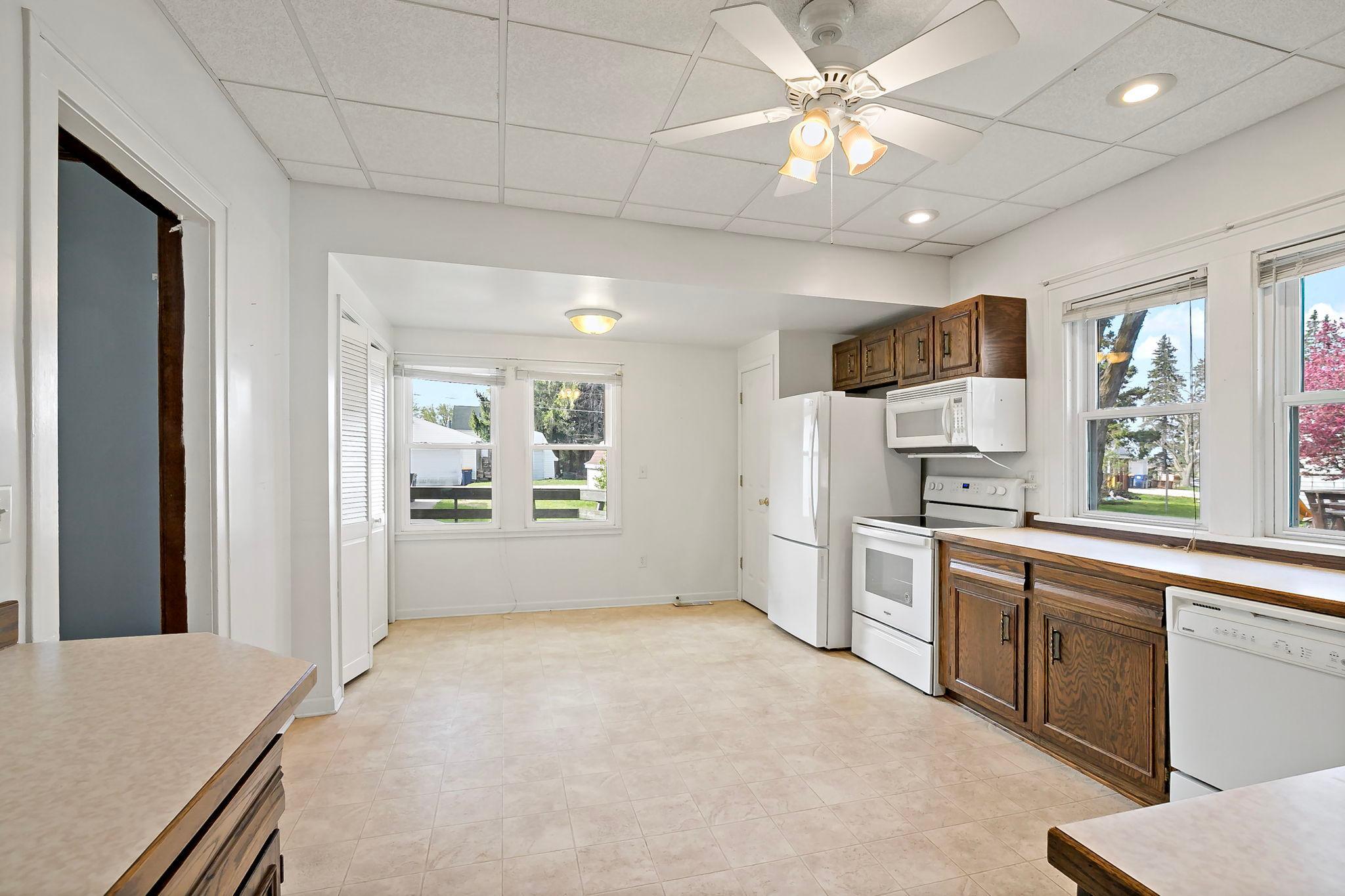 615 7th Street Property Photo 11