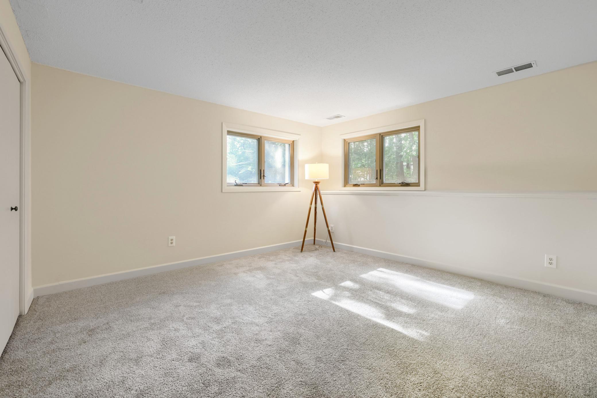 8100 Rhode Island Circle Property Photo 27