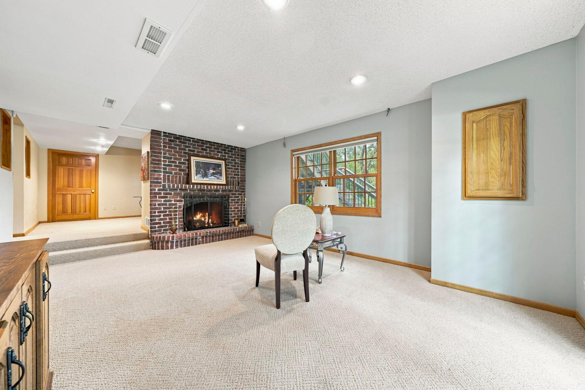 13575 Harwell Path Property Photo 29